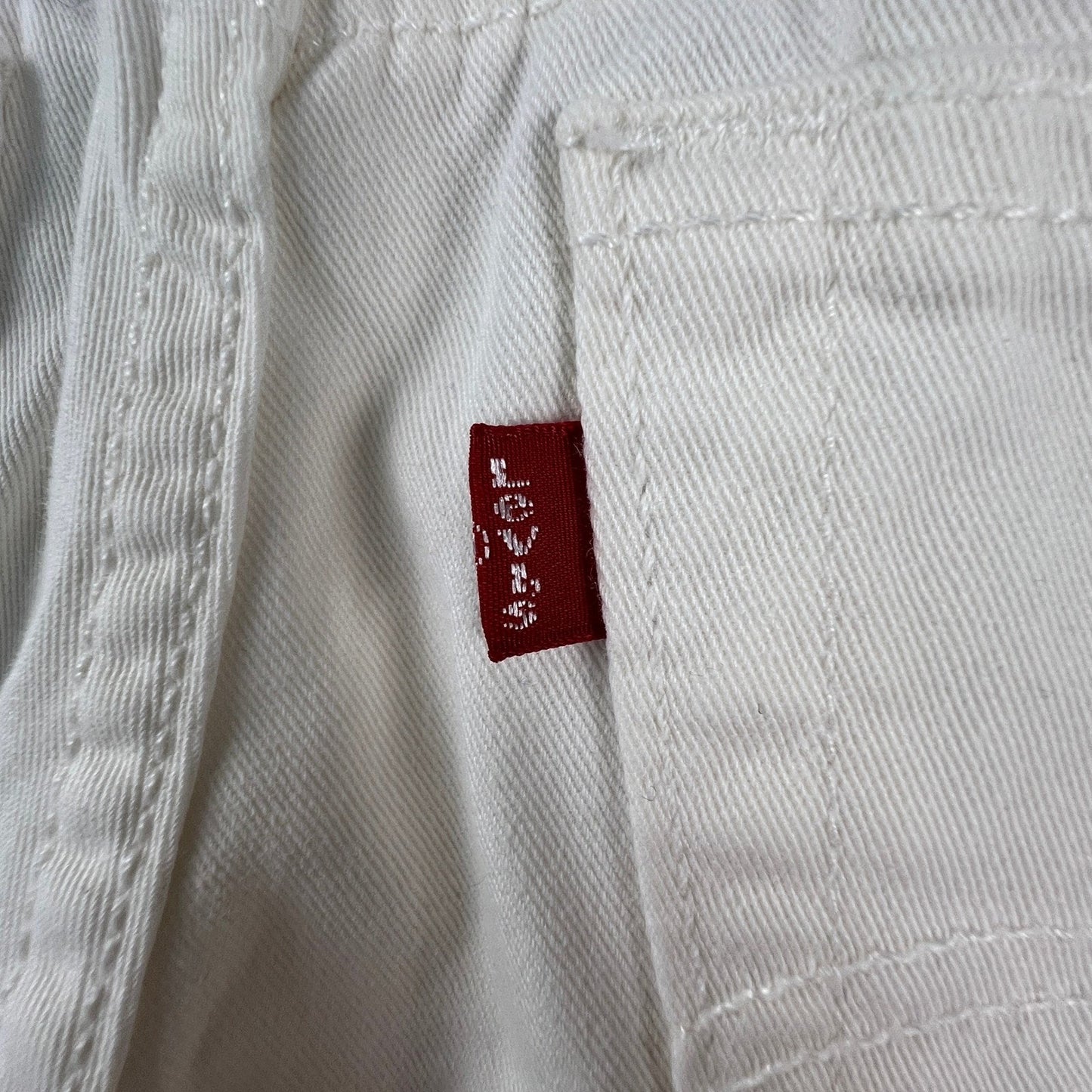 Levi's 550 Relaxed Fit Jeans Womens 10 White Stretch Tapered Leg High Rise Denim