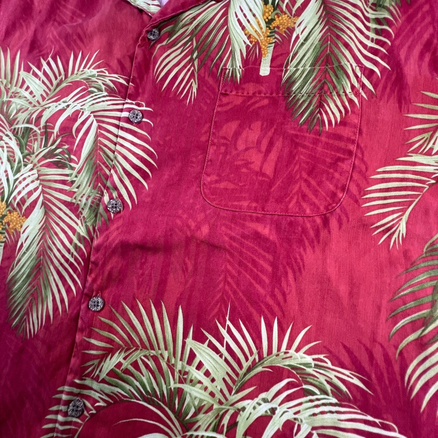 Tommy Bahama Button Up Shirt Mens XL Red Silk Palm Tropical Hawaiian Camp Aloha