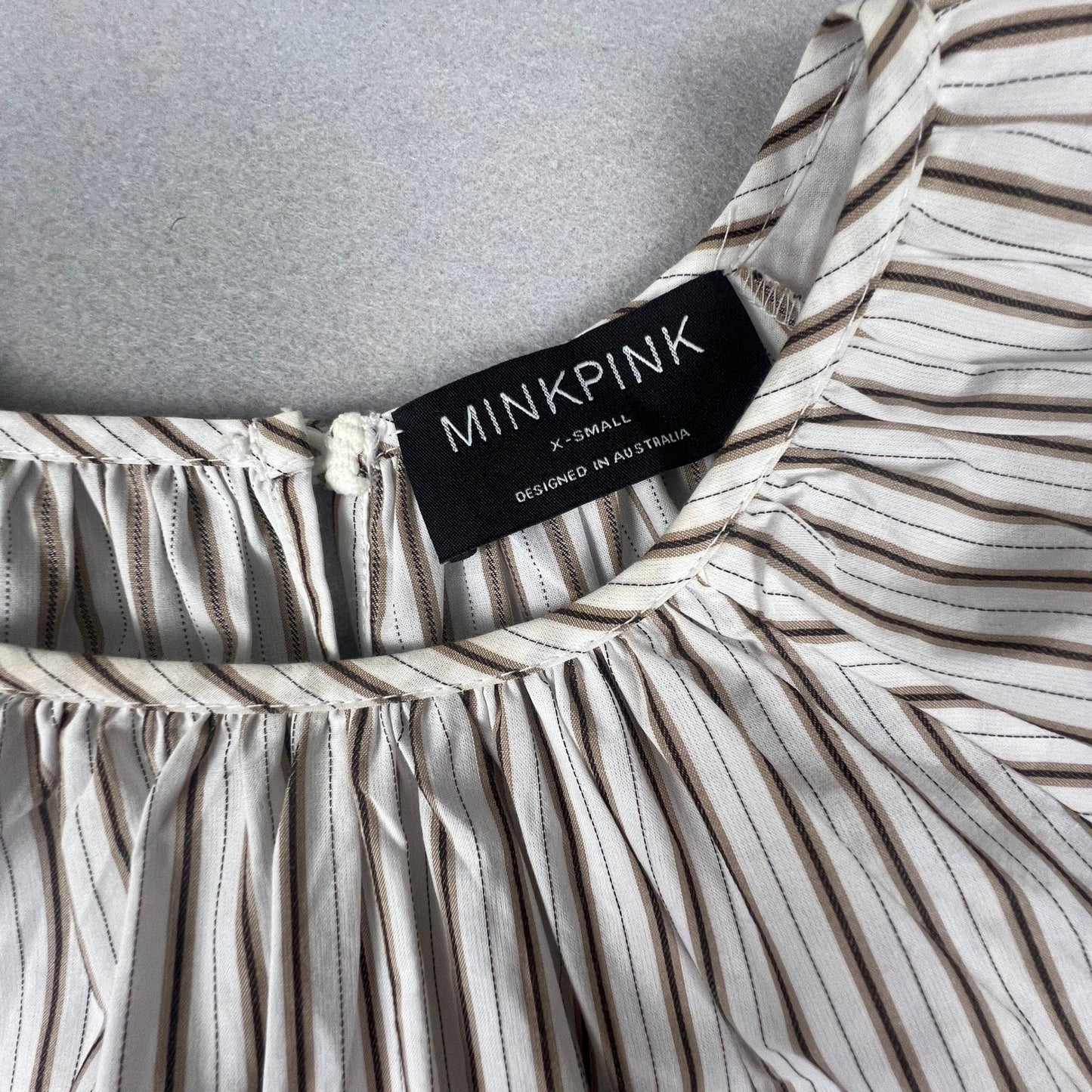 Minkpink Mini Dress Womens XS White Brown Striped Puff Sleeve Tiered Boho Summer