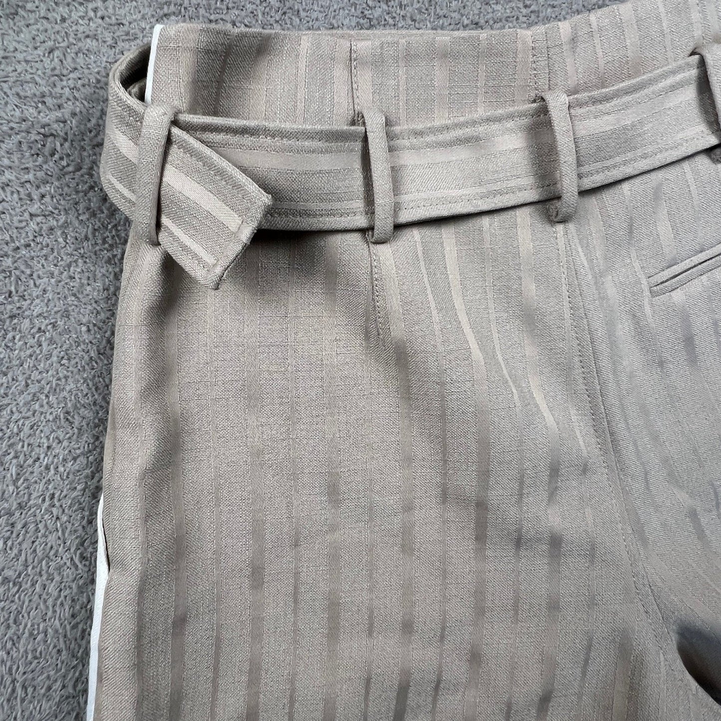 Lily Belted Shorts Womens 6 White Beige High Waist Summer Chic Colorblock