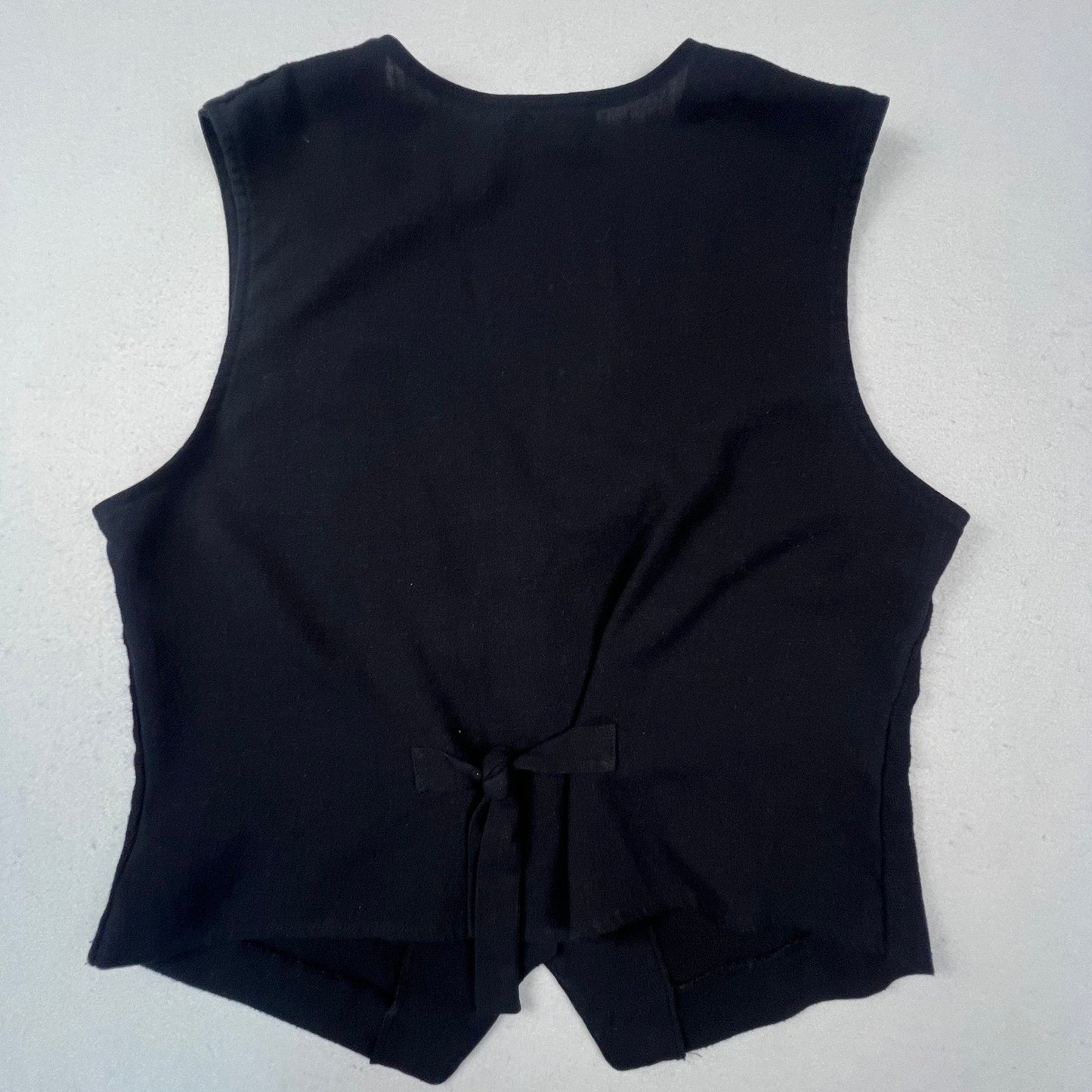 Counterparts Knit Vest Womens L Black Button Front Cinch Back Minimalist Boho