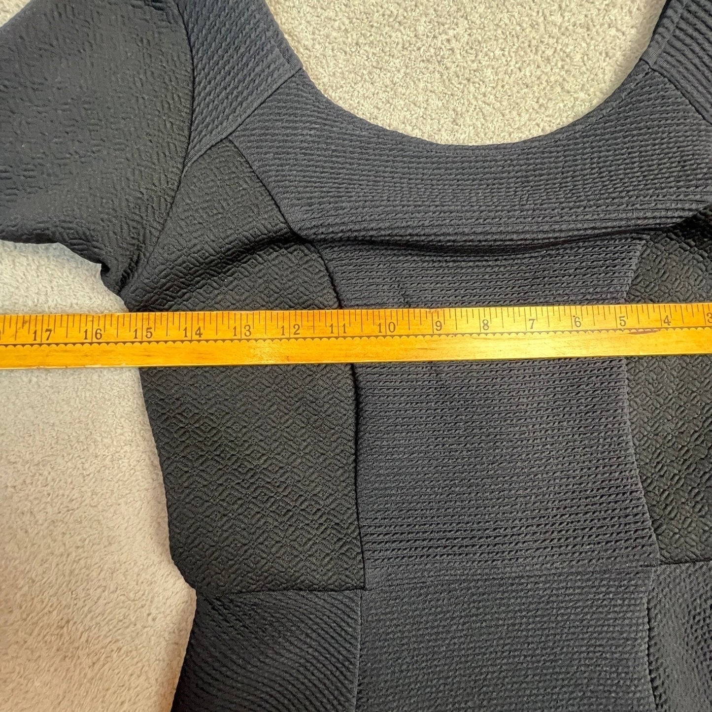 Little Black Dress Size 4 Textured Jacquard Short Sleeve Flounce Hem