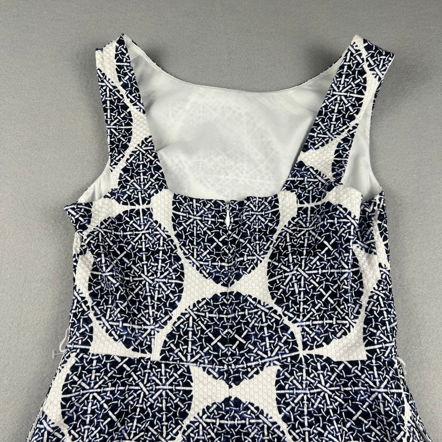 Mod Mini Dress Blue White Geometric Pique Sheath Size 0 Classy Wedding Resort