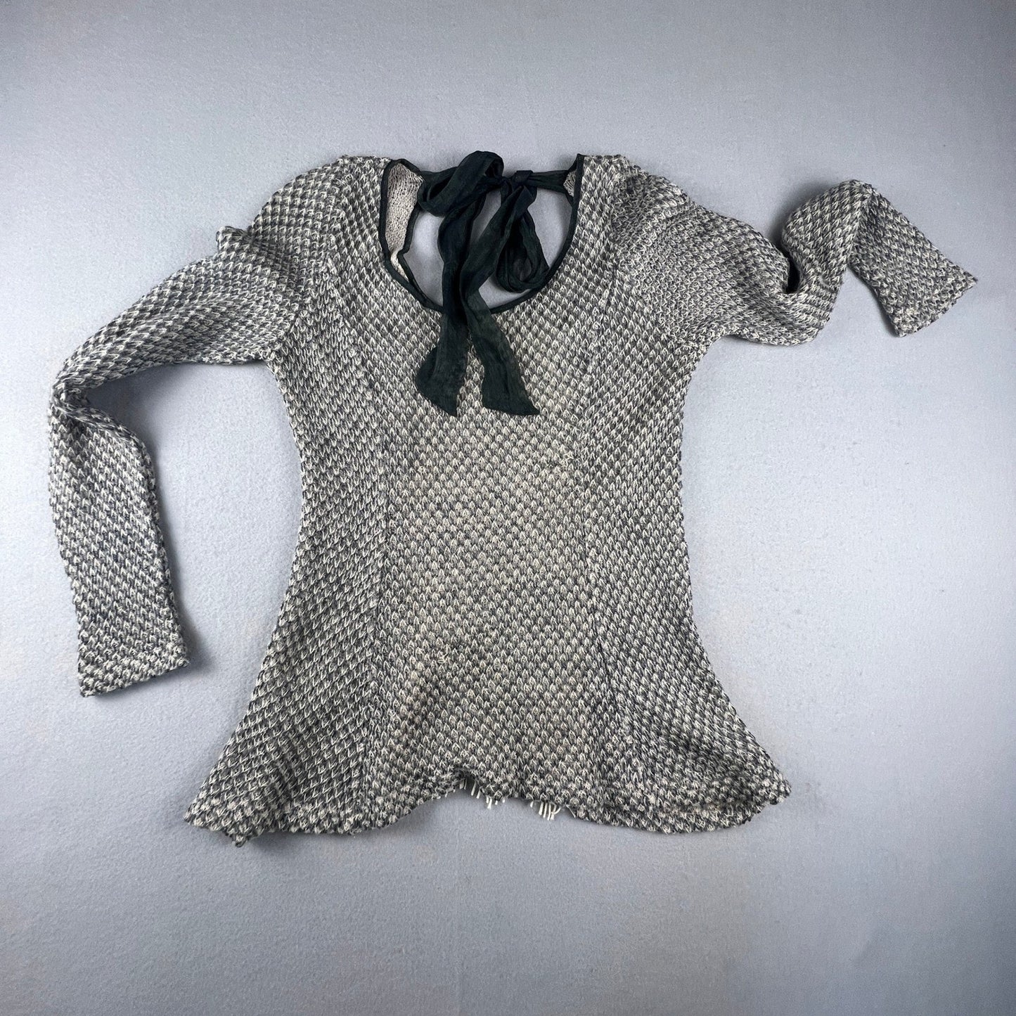 A'reve Knit Sweater Medium Lace Back Tie Boho Romantic Coquette Girl Whimsigoth