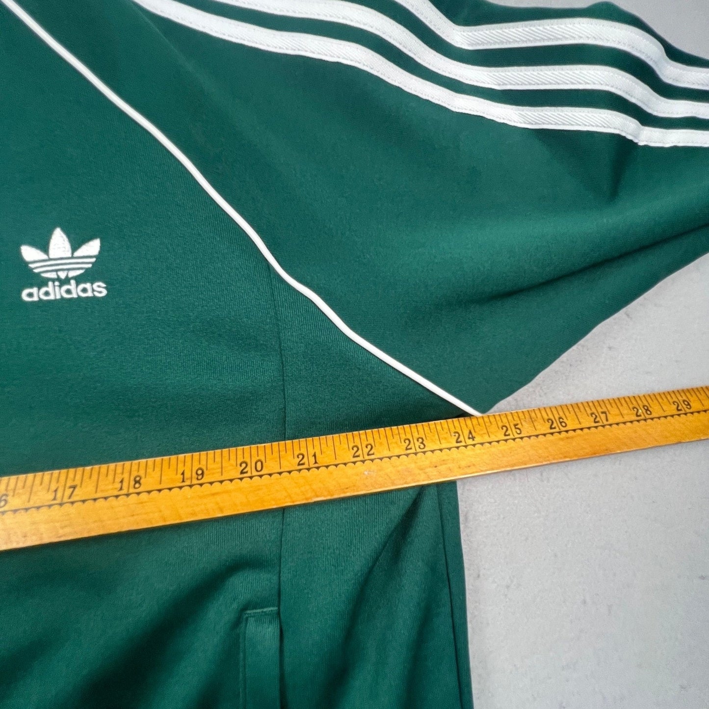 Adidas SST Track Top Mens XL Green 3-Stripe Full Zip Jacket IR9863 Originals