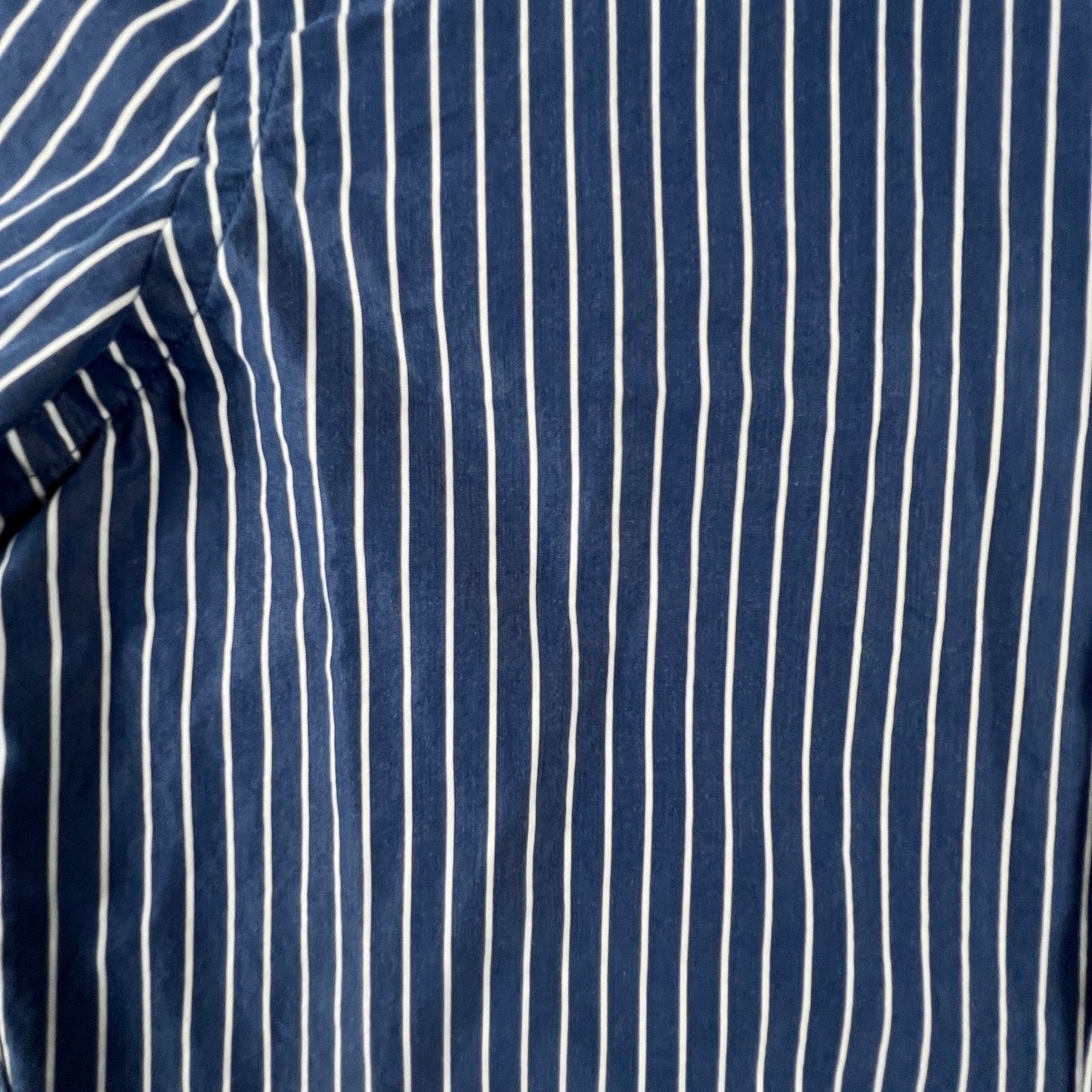 Abercrombie & Fitch Button Down Shirt Mens M Blue Striped Muscle Fit Preppy Logo