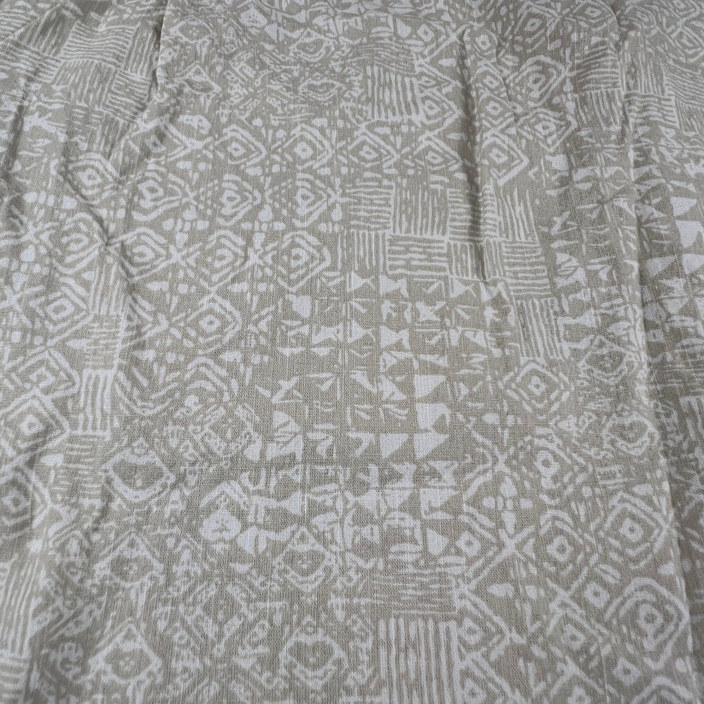 Hawaiian Button Up Shirt Mens 2XL Tan Geometric Tribal Print Casual Summer