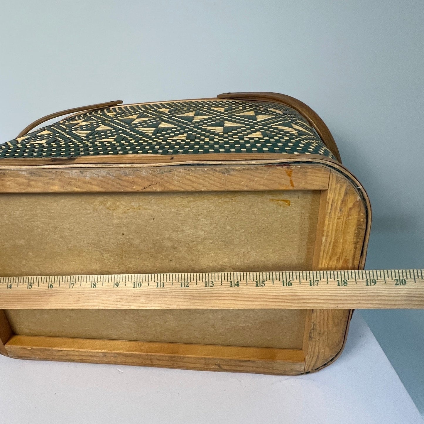 VTG 60s Hawkeye Picnic Basket Green Woven Wood Lid Mid Century Retro Decor
