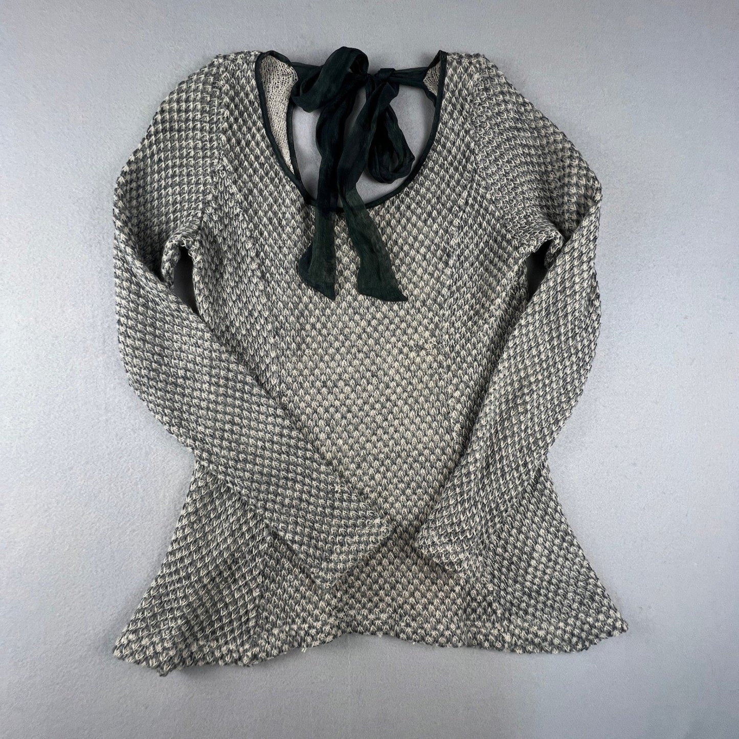 A'reve Knit Sweater Medium Lace Back Tie Boho Romantic Coquette Girl Whimsigoth