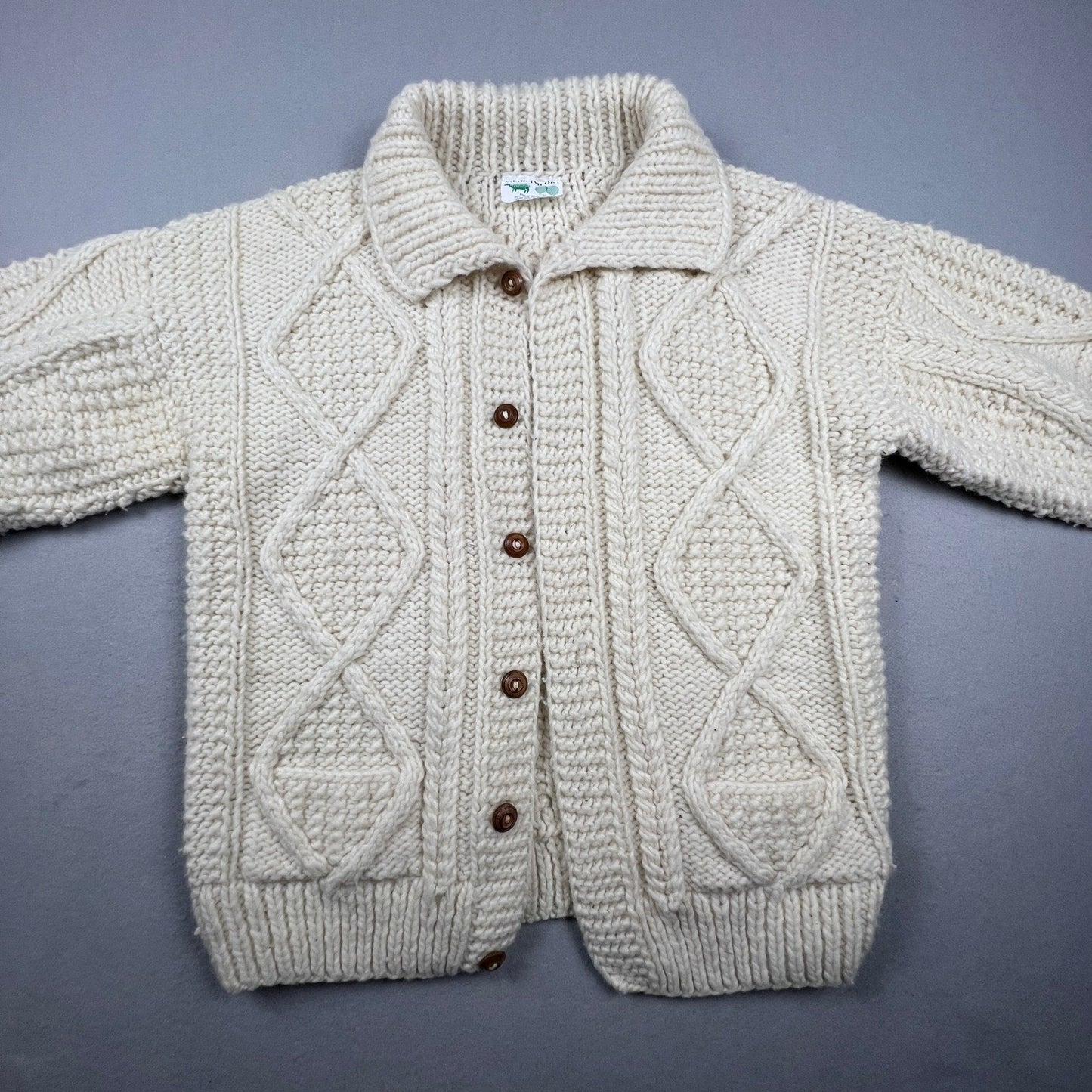 Vintage Hand Knit Cardigan Sweater Mens L Cream Wool Cable Knit Ecuador C.C.H.