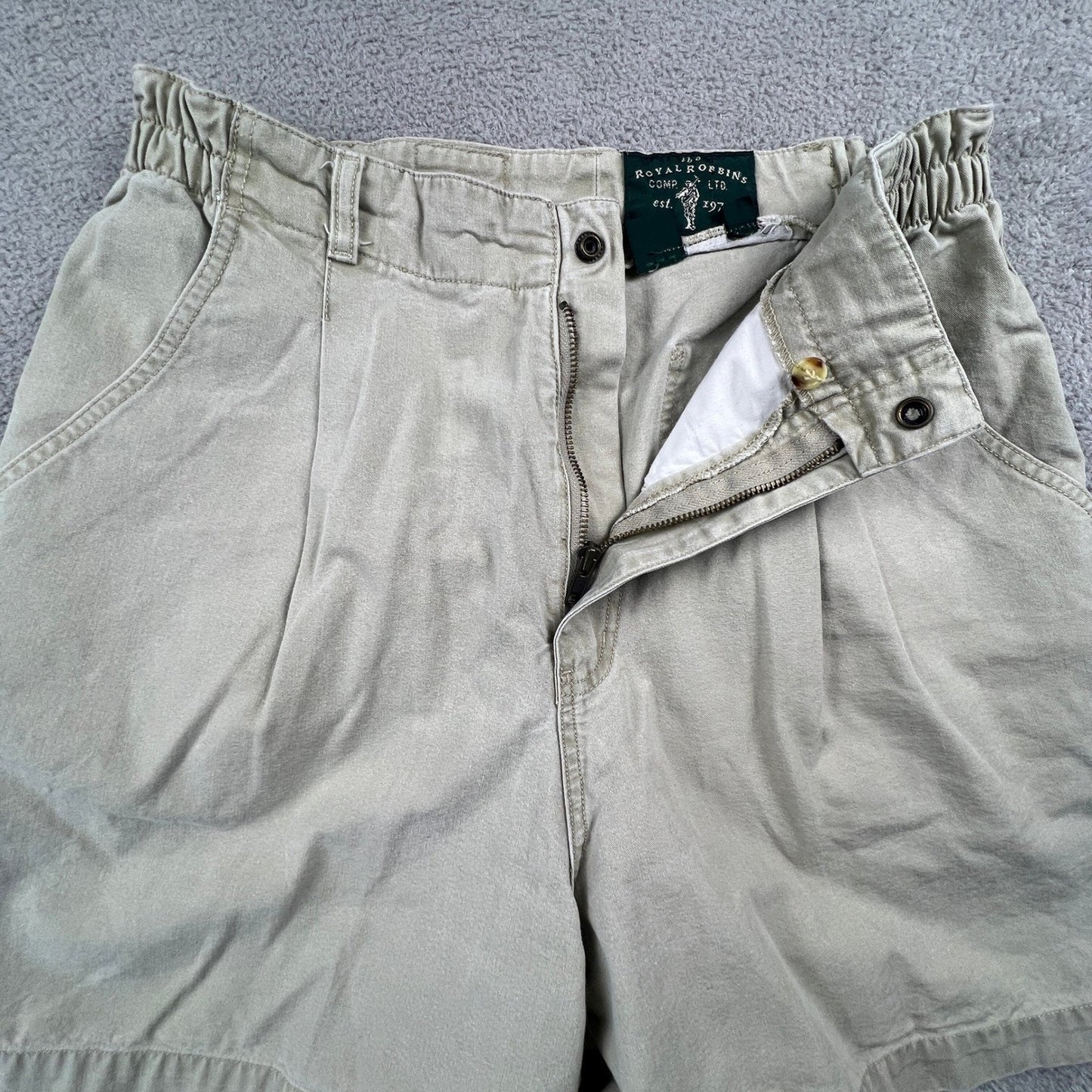 VTG Royal Robbins Canvas Shorts Womens 14 Khaki Pleated Elastic Hiking Outdoor