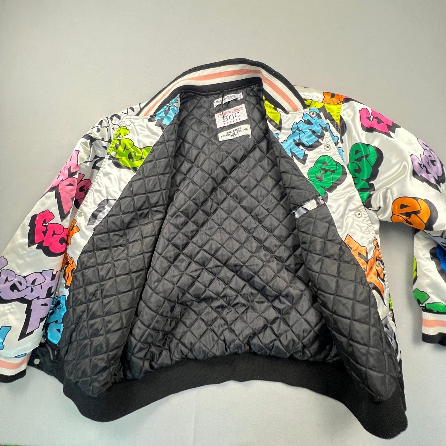 Headgear Classics Fresh Prince Jacket Mens XL White Graffiti Satin Bomber 90s