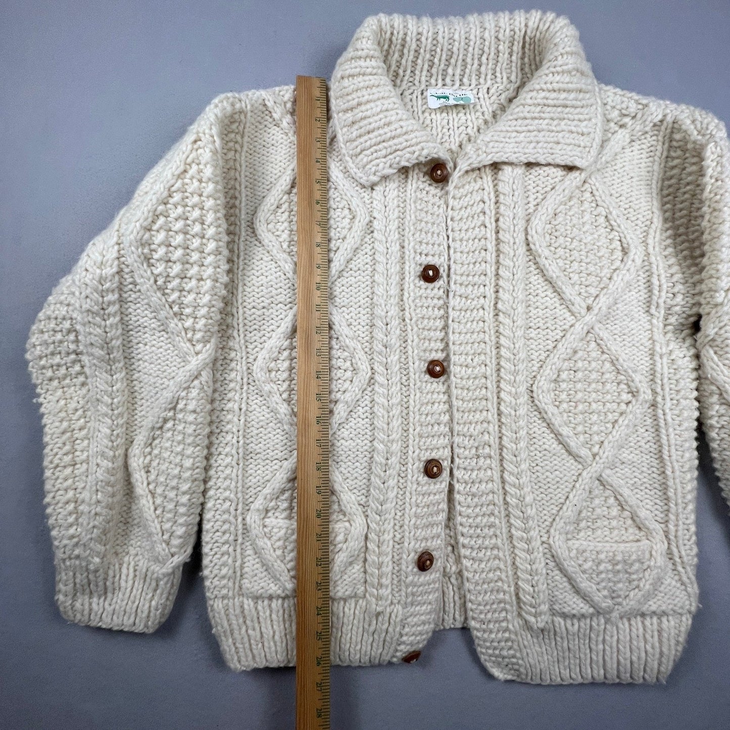 Vintage Hand Knit Cardigan Sweater Mens L Cream Wool Cable Knit Ecuador C.C.H.