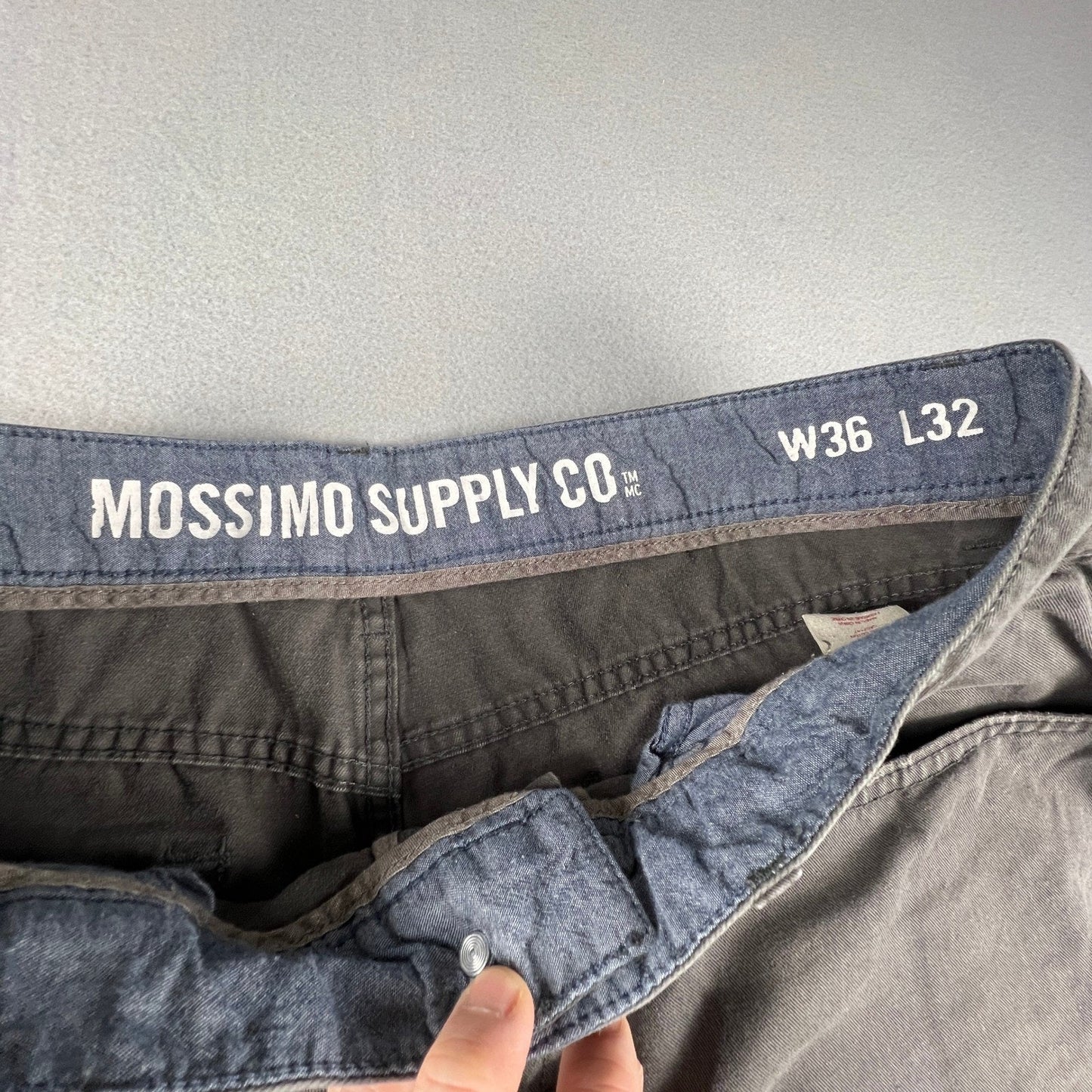 Mossimo Supply Co Pants Mens 36x32 Gray Straight Leg Cotton Casual Workwear