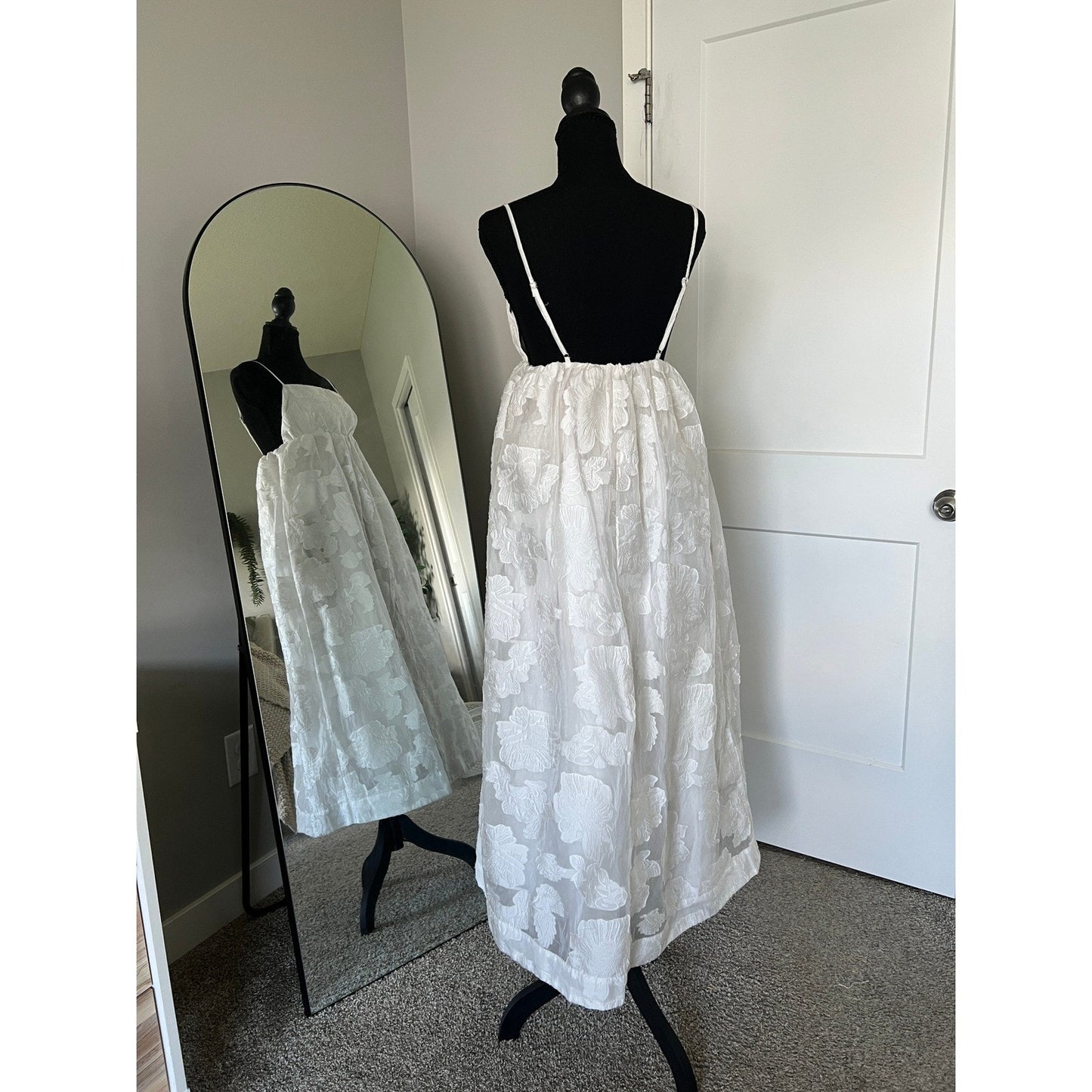 BHLDN Maxi Dress Womens Small White Floral Jacquard Organza Empire Bridal Boho
