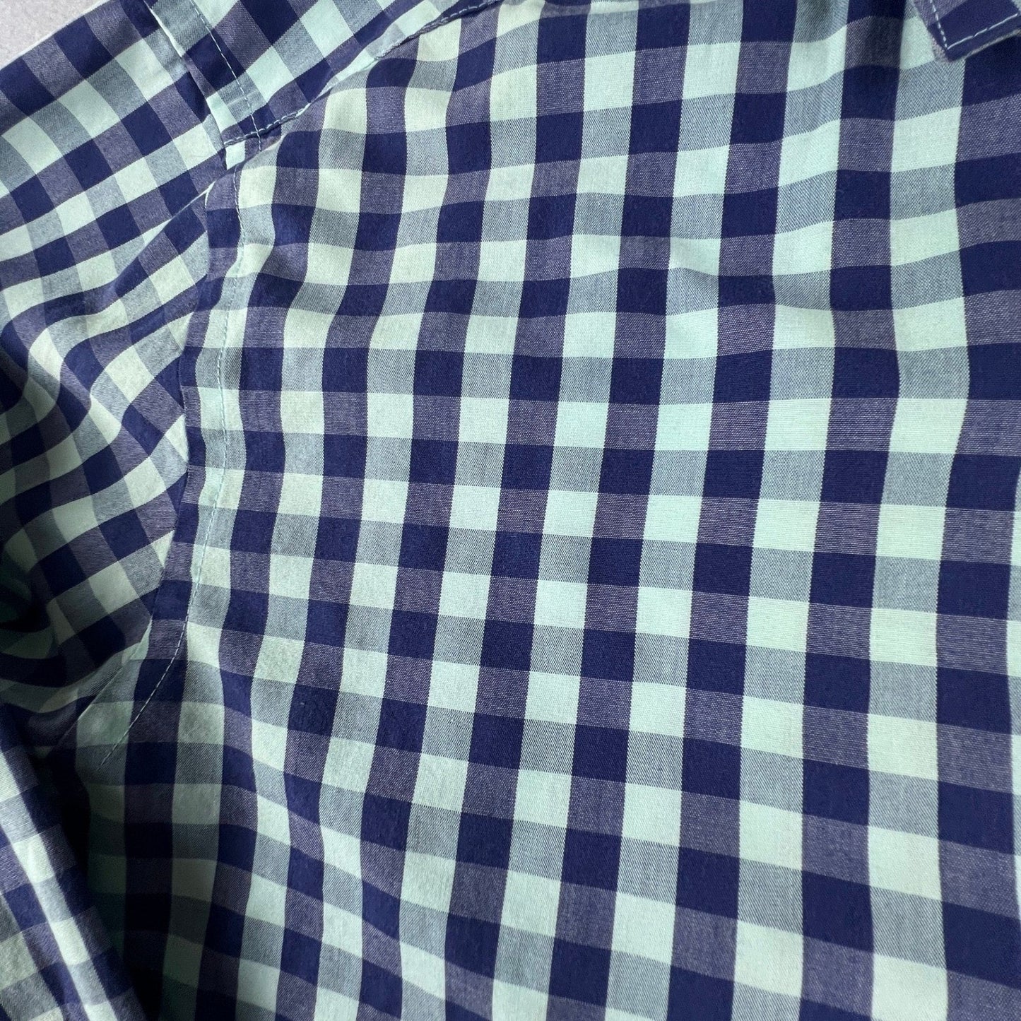 Van Heusen Button Down Shirt Men 16-16.5 Gingham Slim Fit Wrinkle Free Office