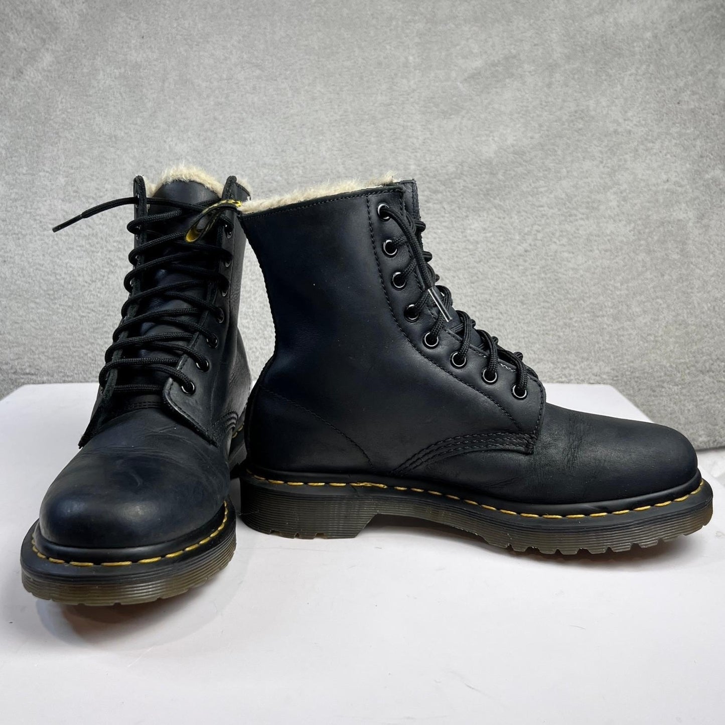 Dr Martens Boots US Size 8 1460 Black Leather Faux Fur Lined Combat Boots