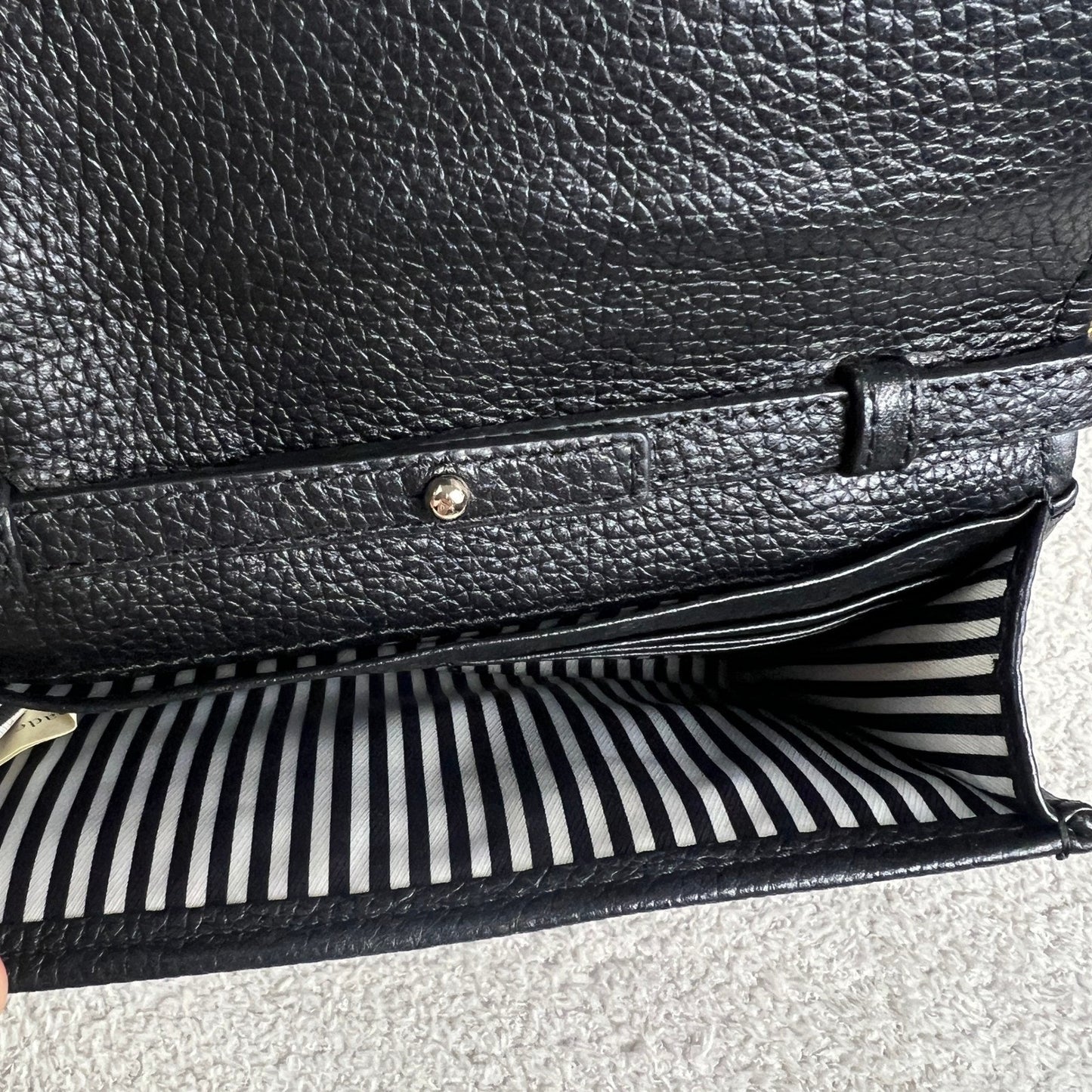 Kate Spade Black Pebbled Leather Crossbody Bag Gold Chain Strap Clutch Wallet