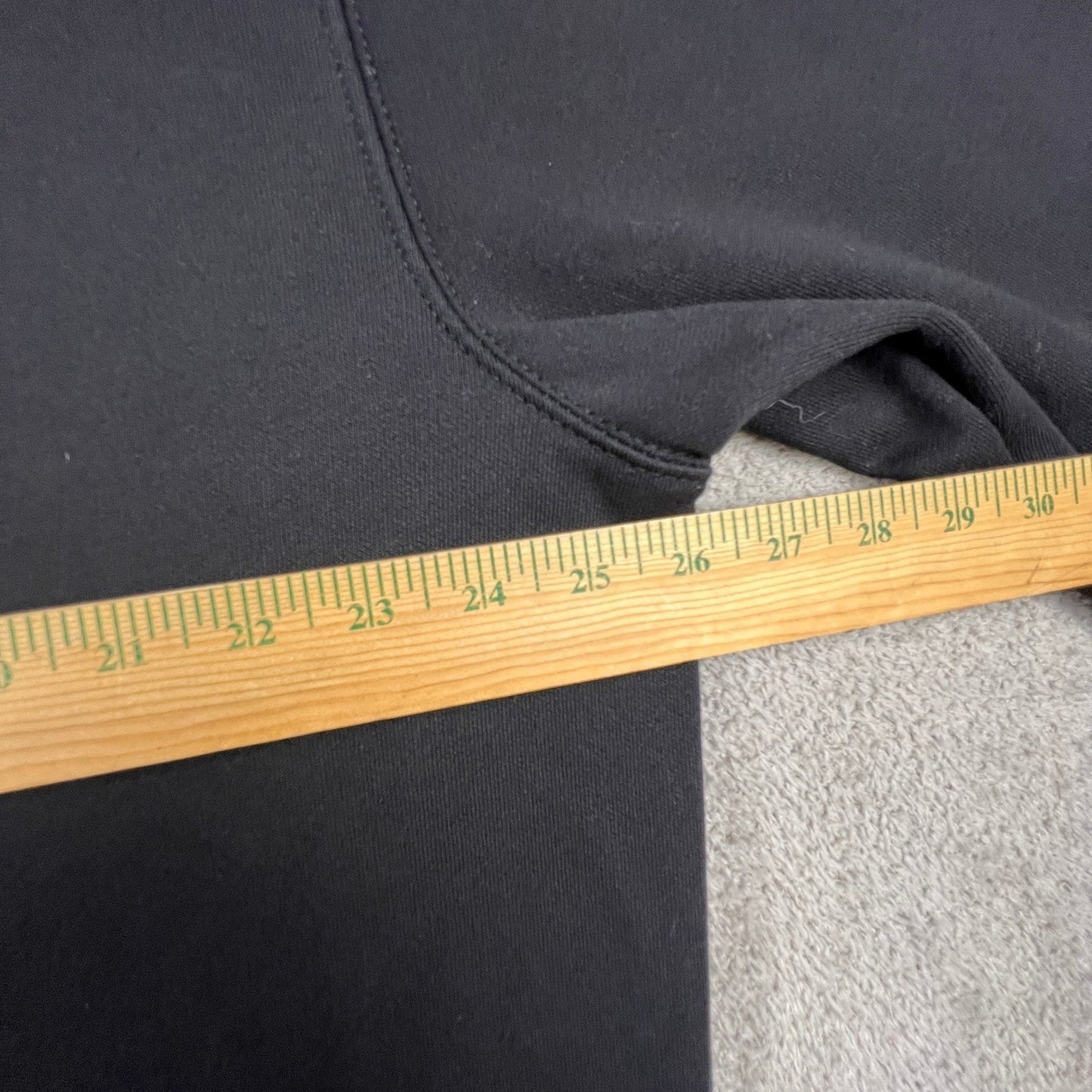 Carhartt Hoodie Mens Large Black Loose Fit K121 BLK Bell Since 1909 Sweatshirt
