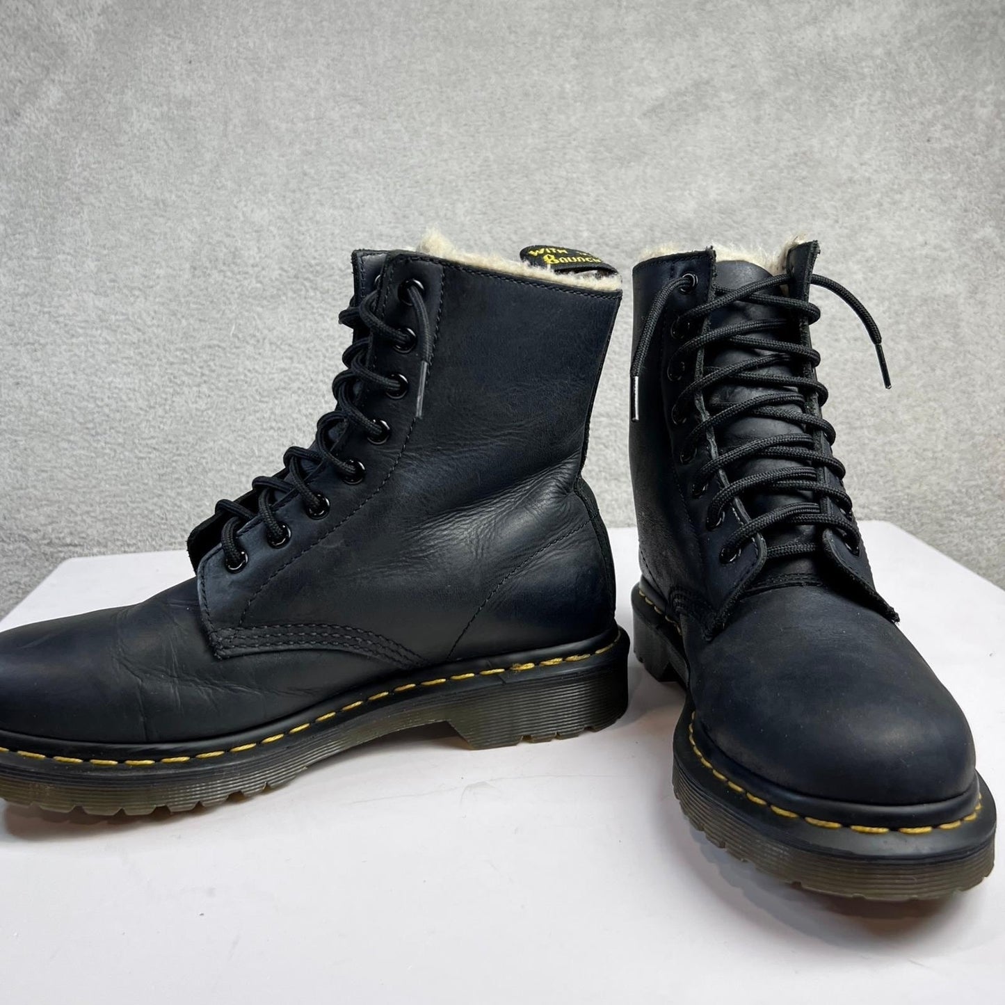 Dr Martens Boots US Size 8 1460 Black Leather Faux Fur Lined Combat Boots