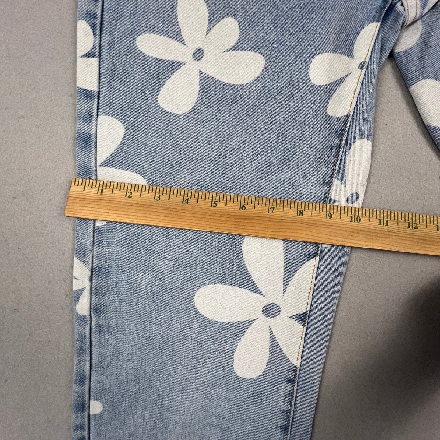 Straight Leg Retro Boho Daisy Print Jeans Womens 27 Light Blue Floral