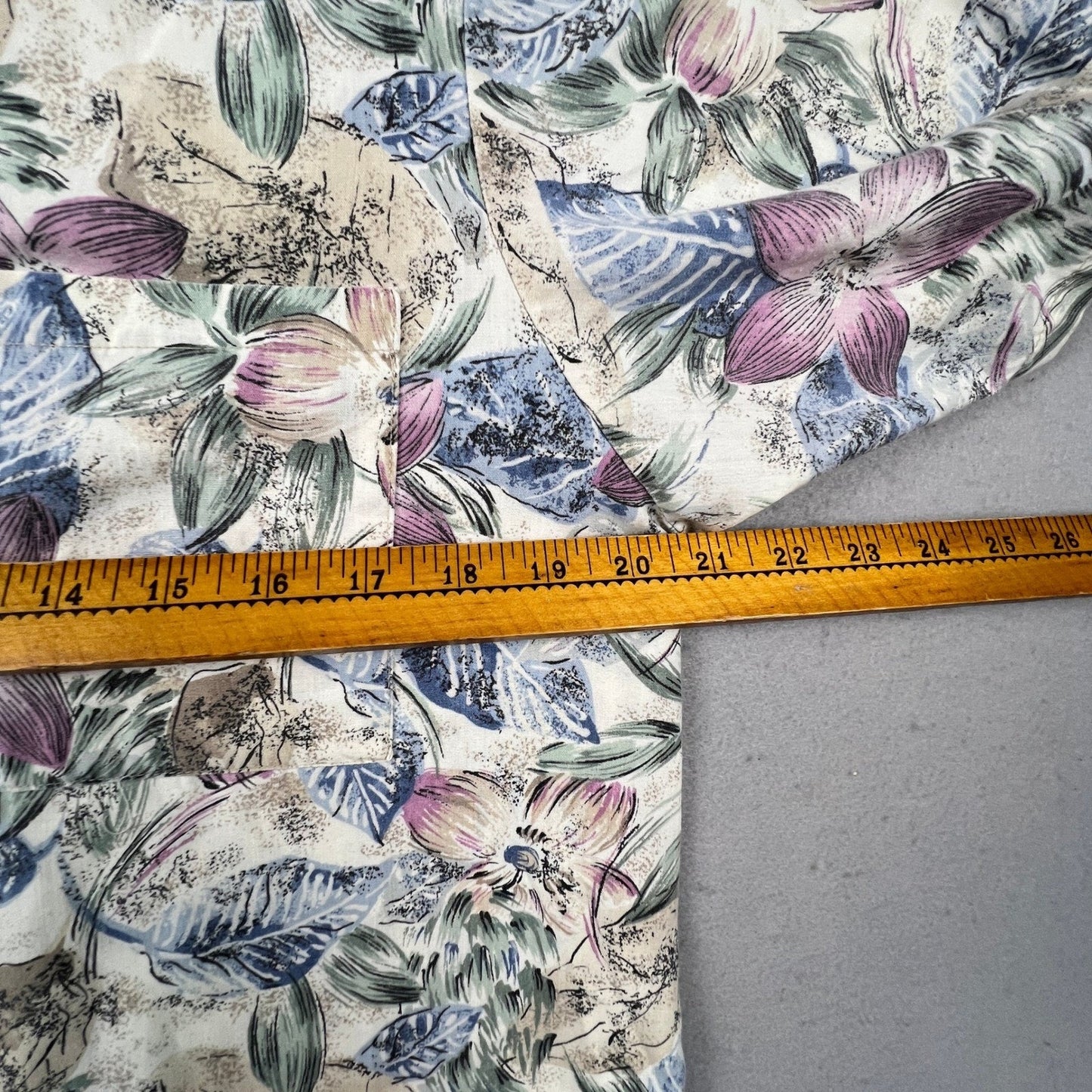 Kate Allen Floral Button Up Shirt Womens Petite Large Purple Blue Tropical Camp