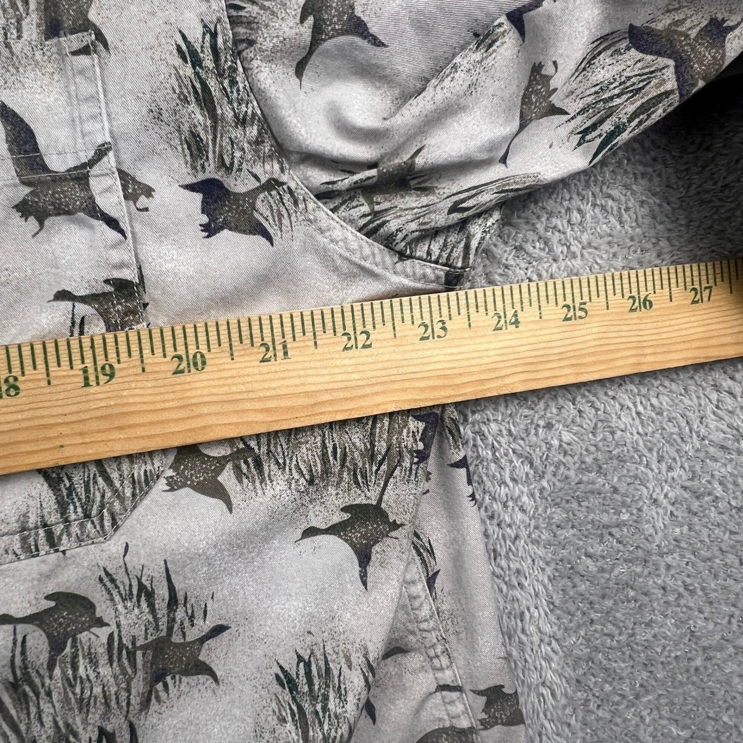 Woolrich Button Down Shirt Mens L Grey Duck Marsh Print Hunting Outdoor Cabin