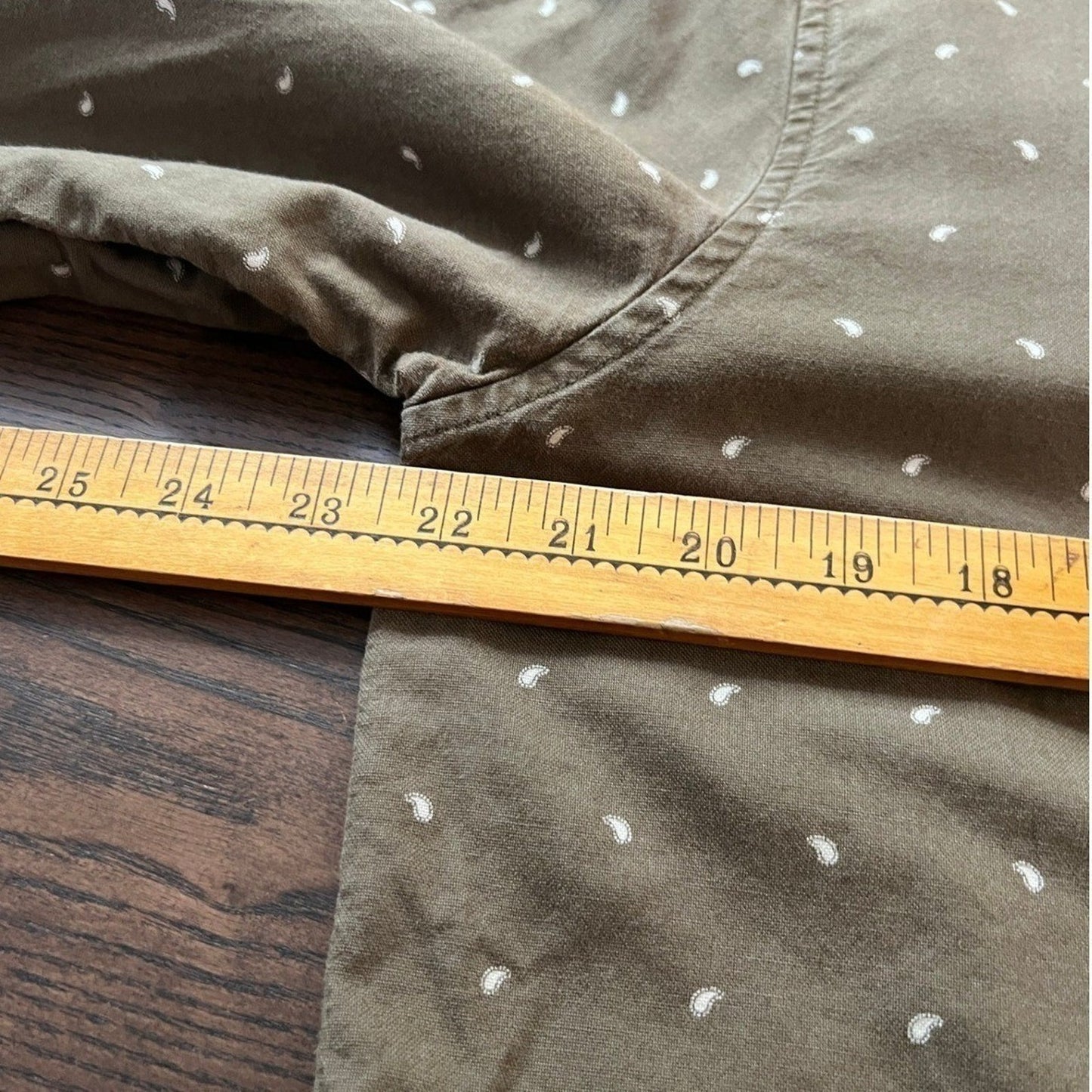 Obey Propaganda Shirt Men's Large Long Sleeve Button Down Olive Green