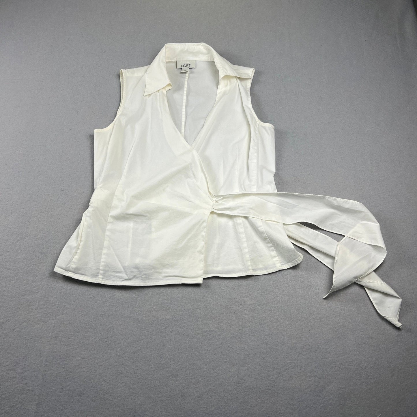 Ann Taylor Loft Wrap Blouse Womens 8 White Sleeveless Collared Side Tie Casual