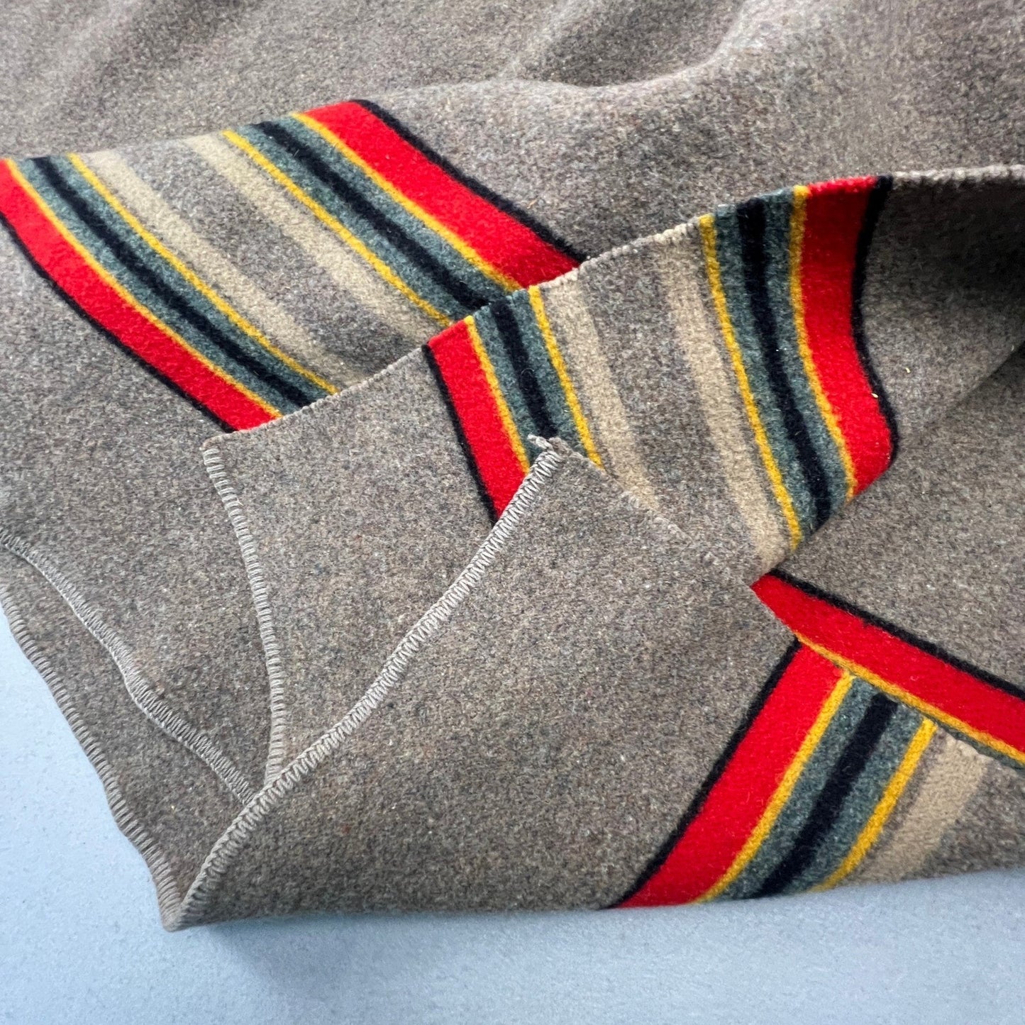 VTG Pendleton Home Collection Wool Yakima Camp Blanket Mineral Umber Stripe