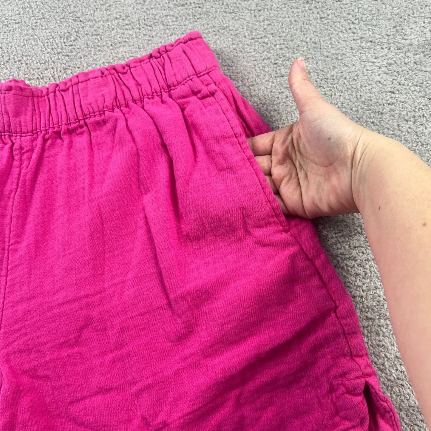 100% Cotton Gauze Elastic Waist Shorts Womens Fuchsia Size S Small Old Navy