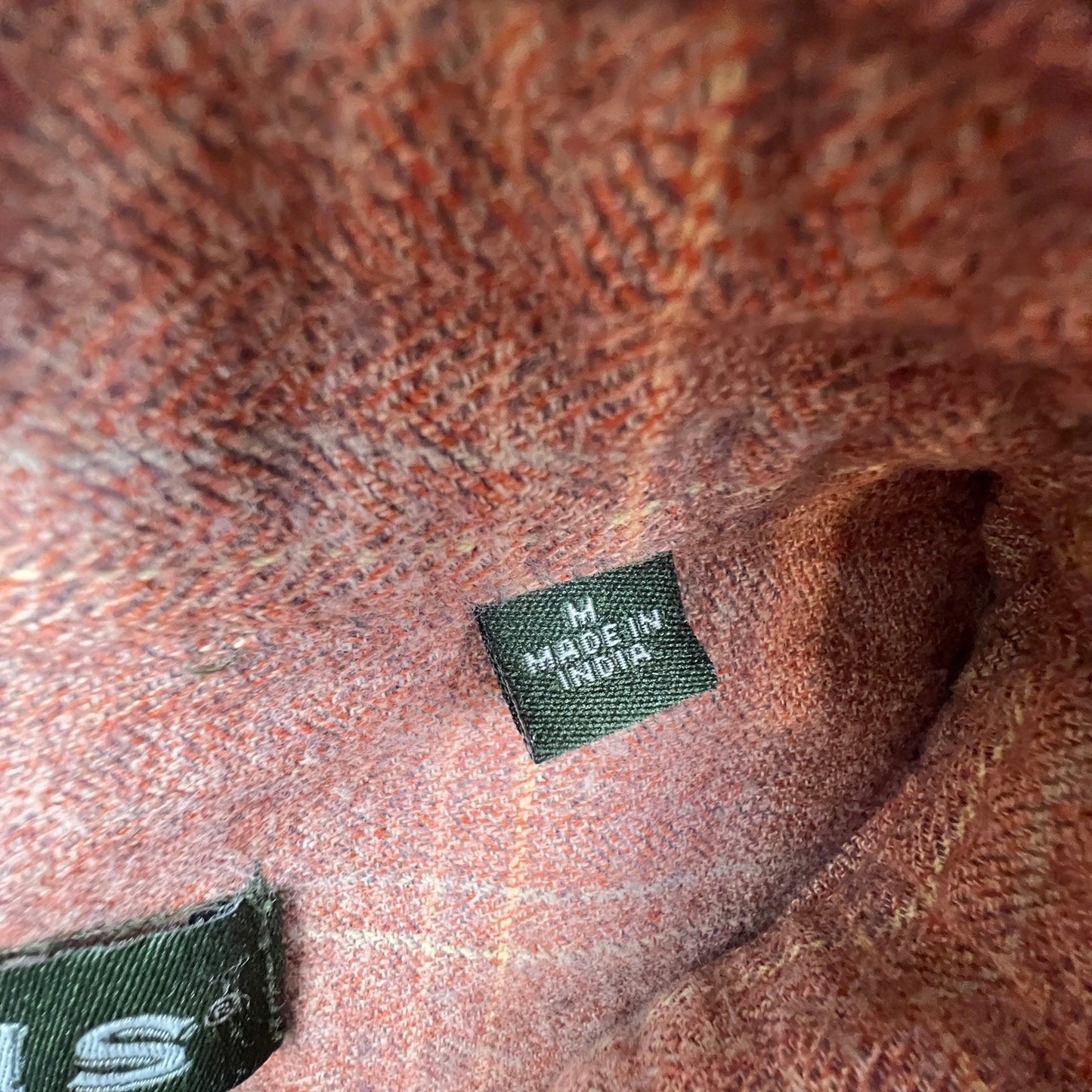 VTG Orvis Flannel Shirt Men Medium Rust Orange Plaid Elbow Patch Outdoor Rugged