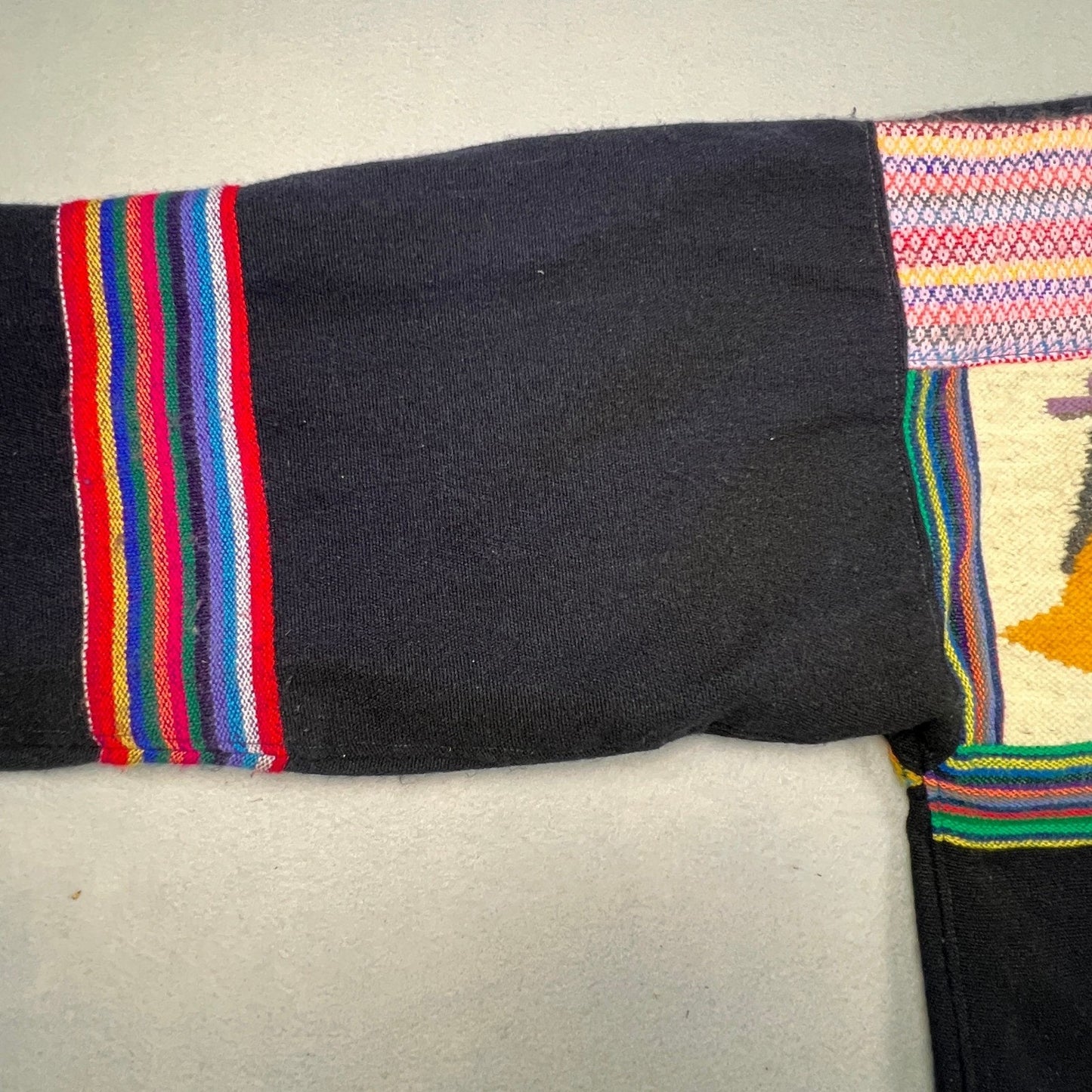 Artesanias Tahuantinsuyo Wool Jacket Mens XL Black Folk Art Otavalo Ecuador Boho