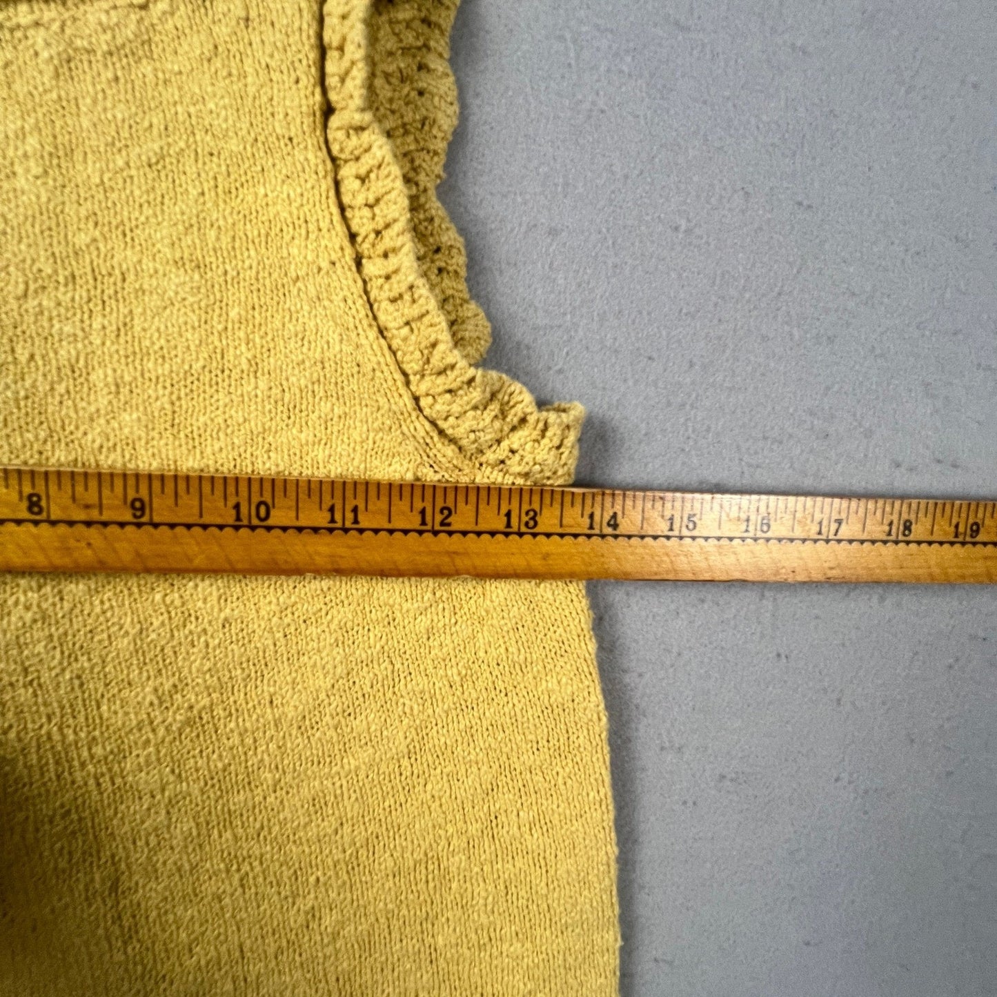 J.Crew Sweater Vest Womens XS Yellow Ruffle Trim High Neck Preppy Chic Classy