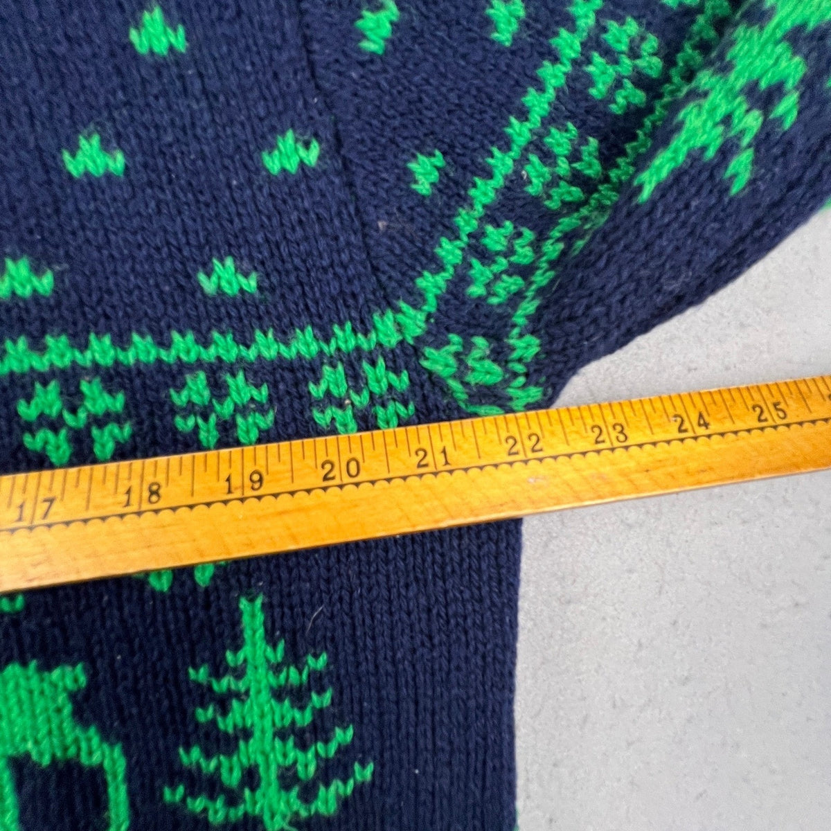 United Colors of Benetton Cardigan Mens L Navy Green Reindeer Shetland Wool