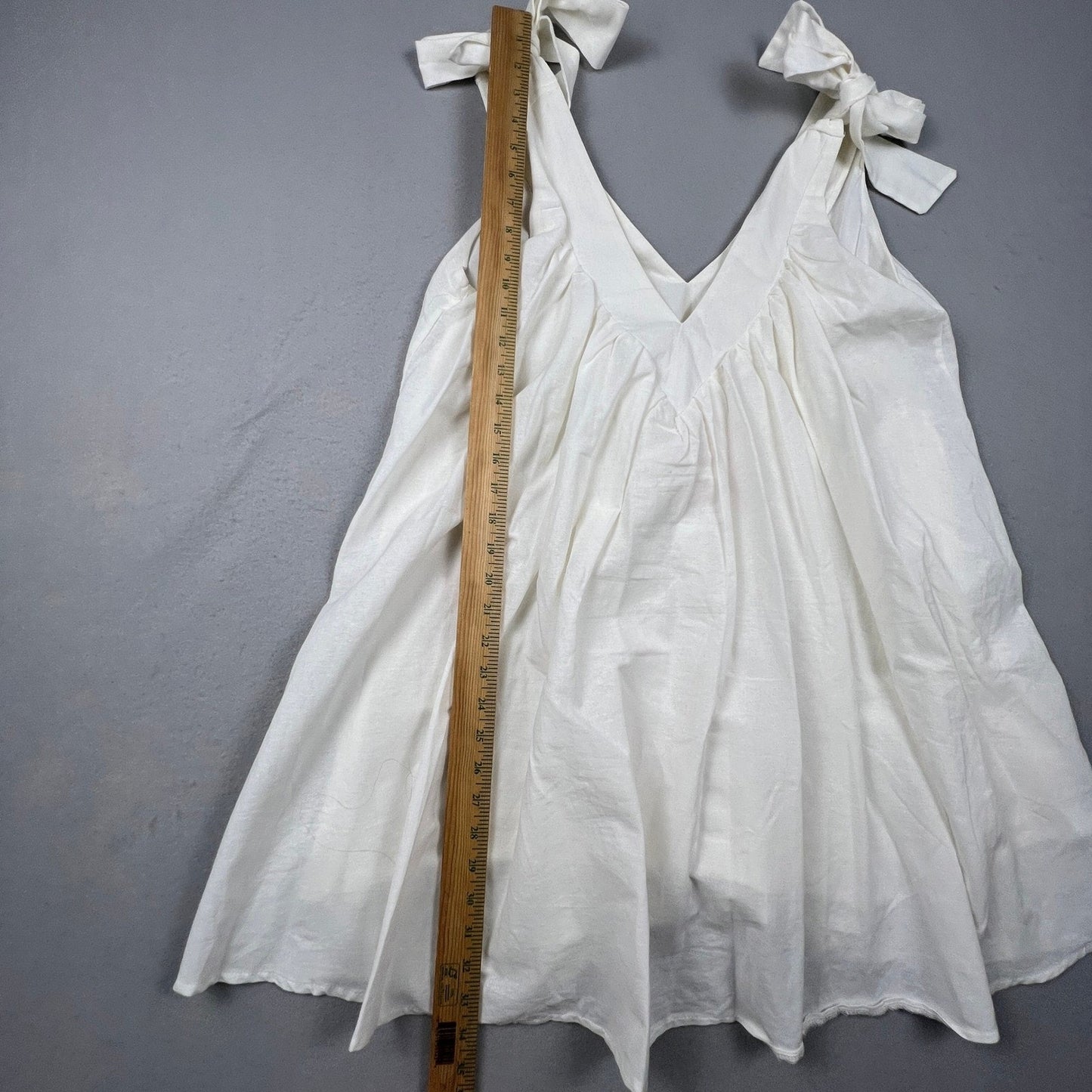NWT Showpo Mini Dress Womens 6 White Tie Shoulder Cotton Babydoll Summer Boho