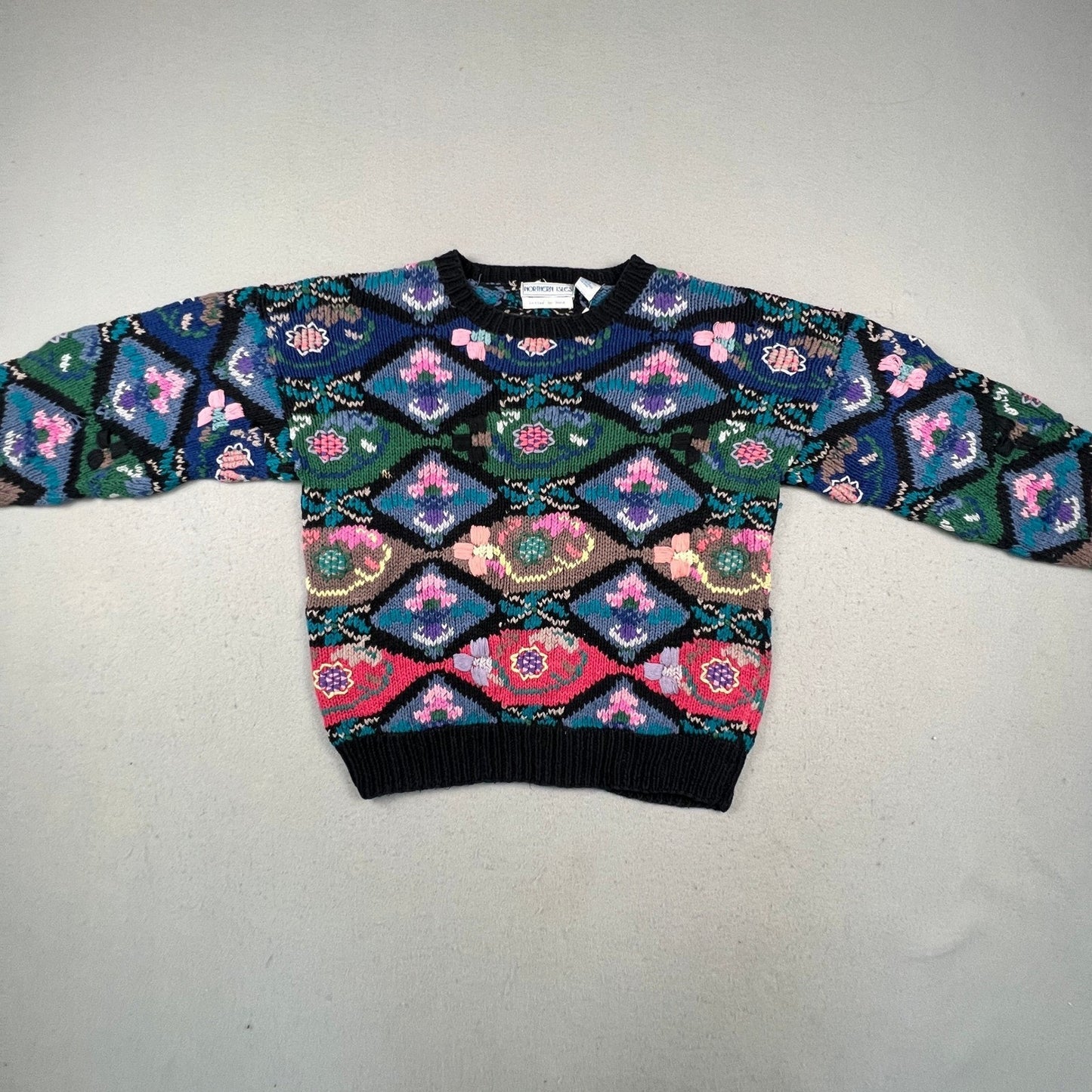 Northern Isles Sweater Womens Small Multi Diamond Floral Hand Knit Vintage 90s