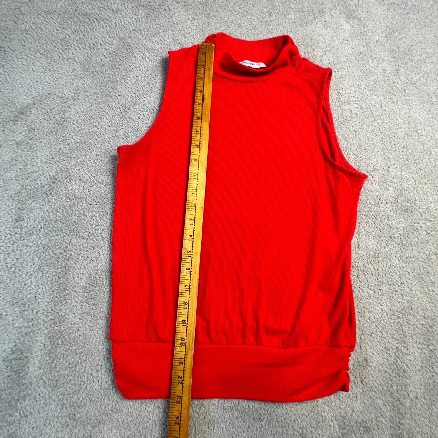 Evereve Mock Neck Top Womens Medium Red Sleeveless Knit Chic Minimalist