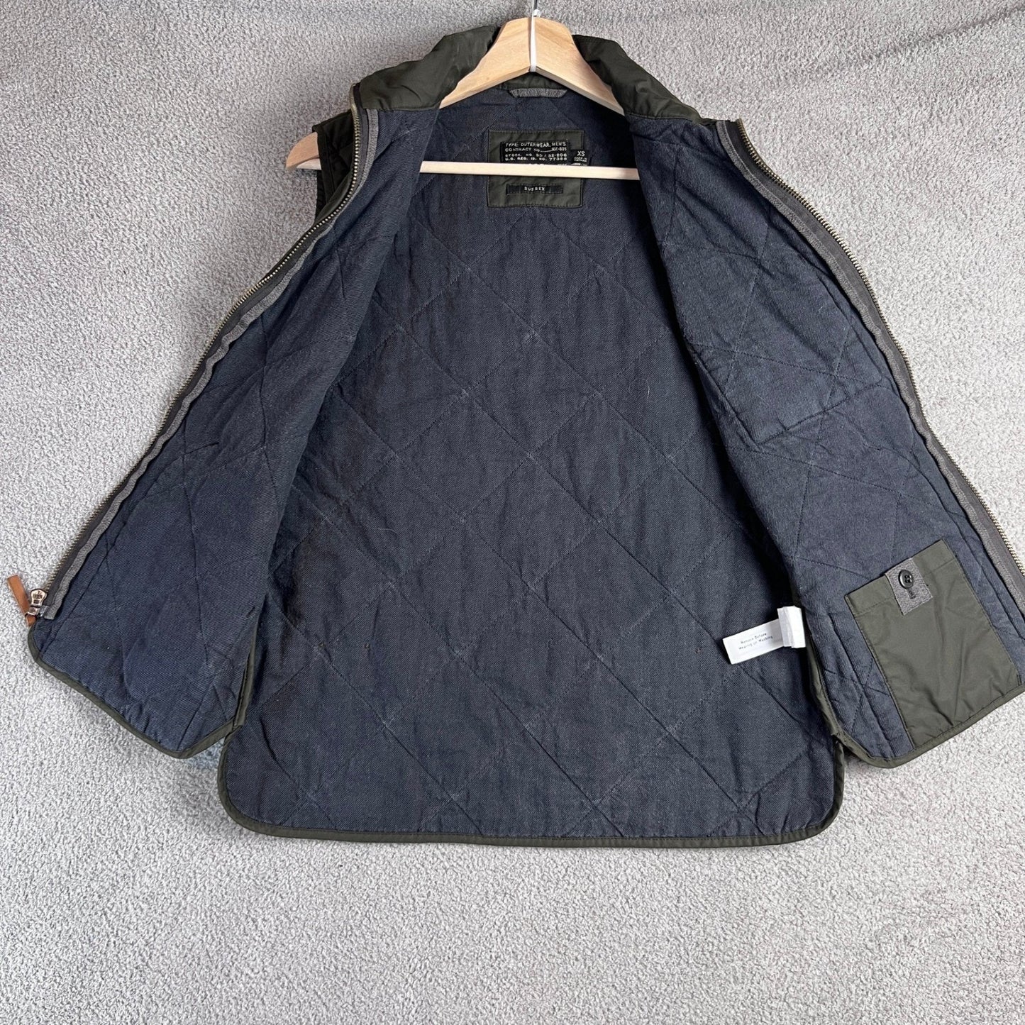 J. Crew Quilted Vest Olive Green Mens XS Sussex Primaloft Outerwear Lightweight