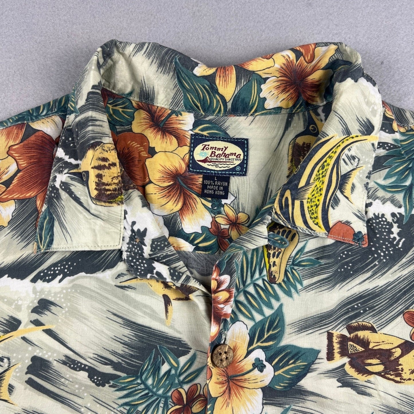 Vtg Tommy Bahama Hawaiian Shirt Mens L Tan Floral Fish Tropical Camp Aloha