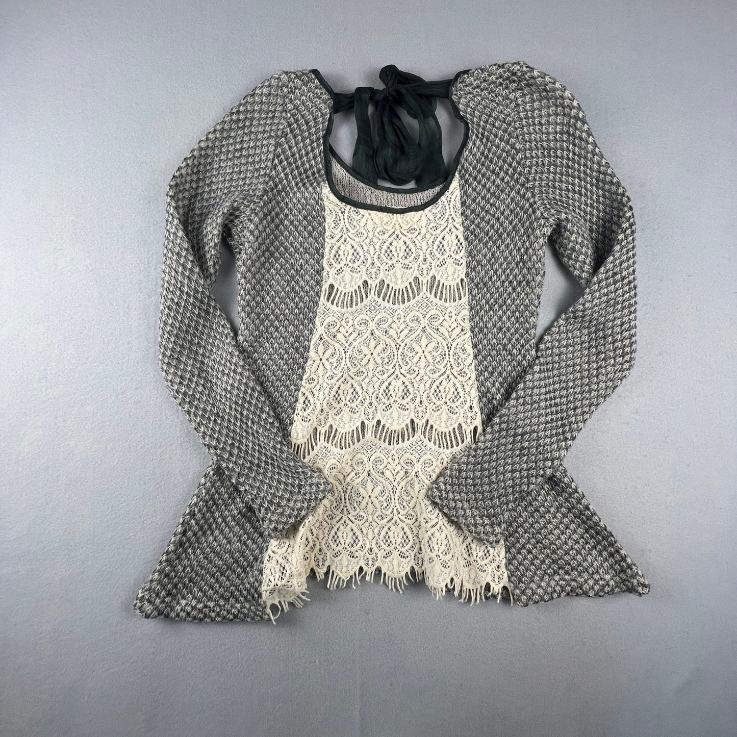 A'reve Knit Sweater Medium Lace Back Tie Boho Romantic Coquette Girl Whimsigoth