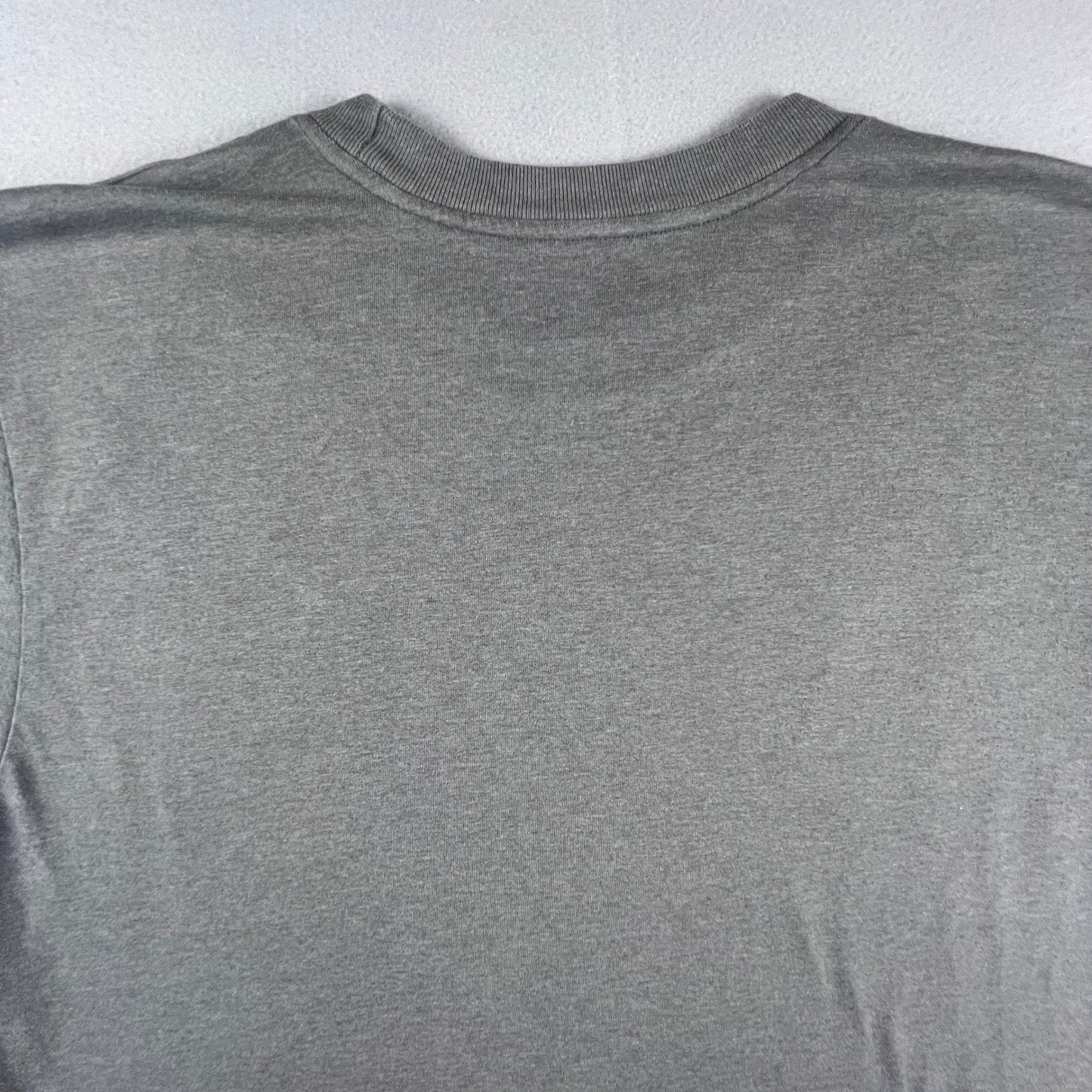 The North Face T-Shirt Mens Large Gray Logo Patch Short Sleeve Gorpcore Casual