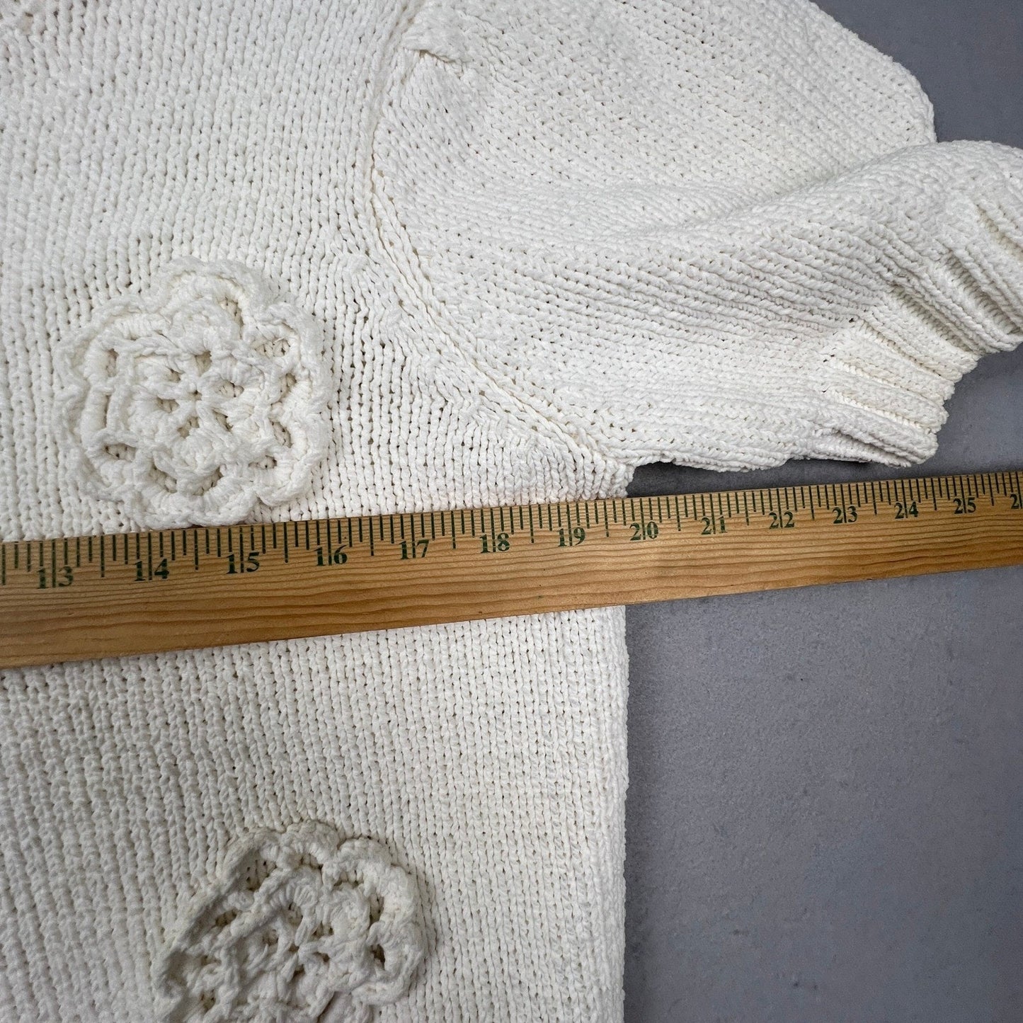 Joie Knit Sweater Size M 3D Crochet Flowers Short Puff Sleeves Pullover Boxy