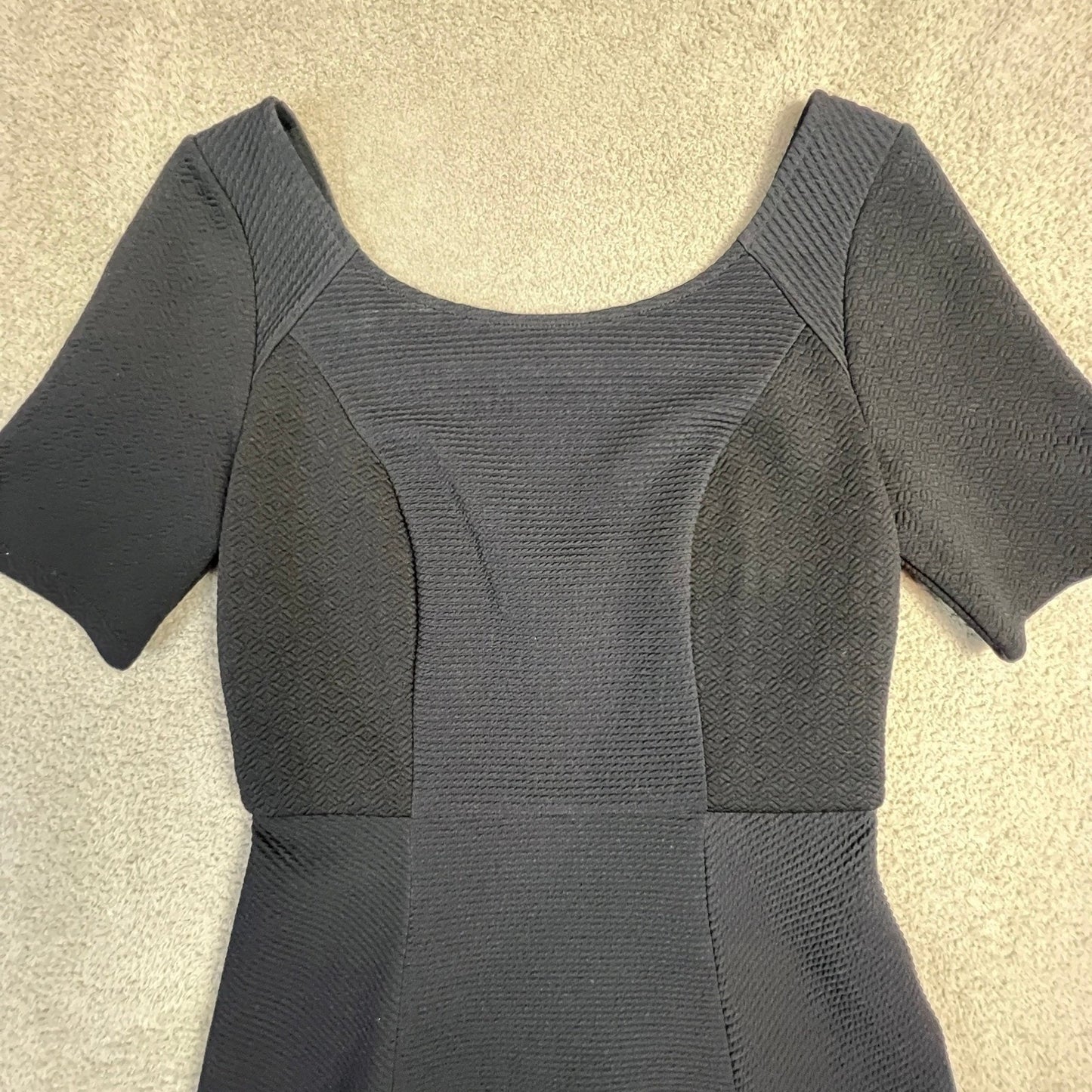 Little Black Dress Size 4 Textured Jacquard Short Sleeve Flounce Hem