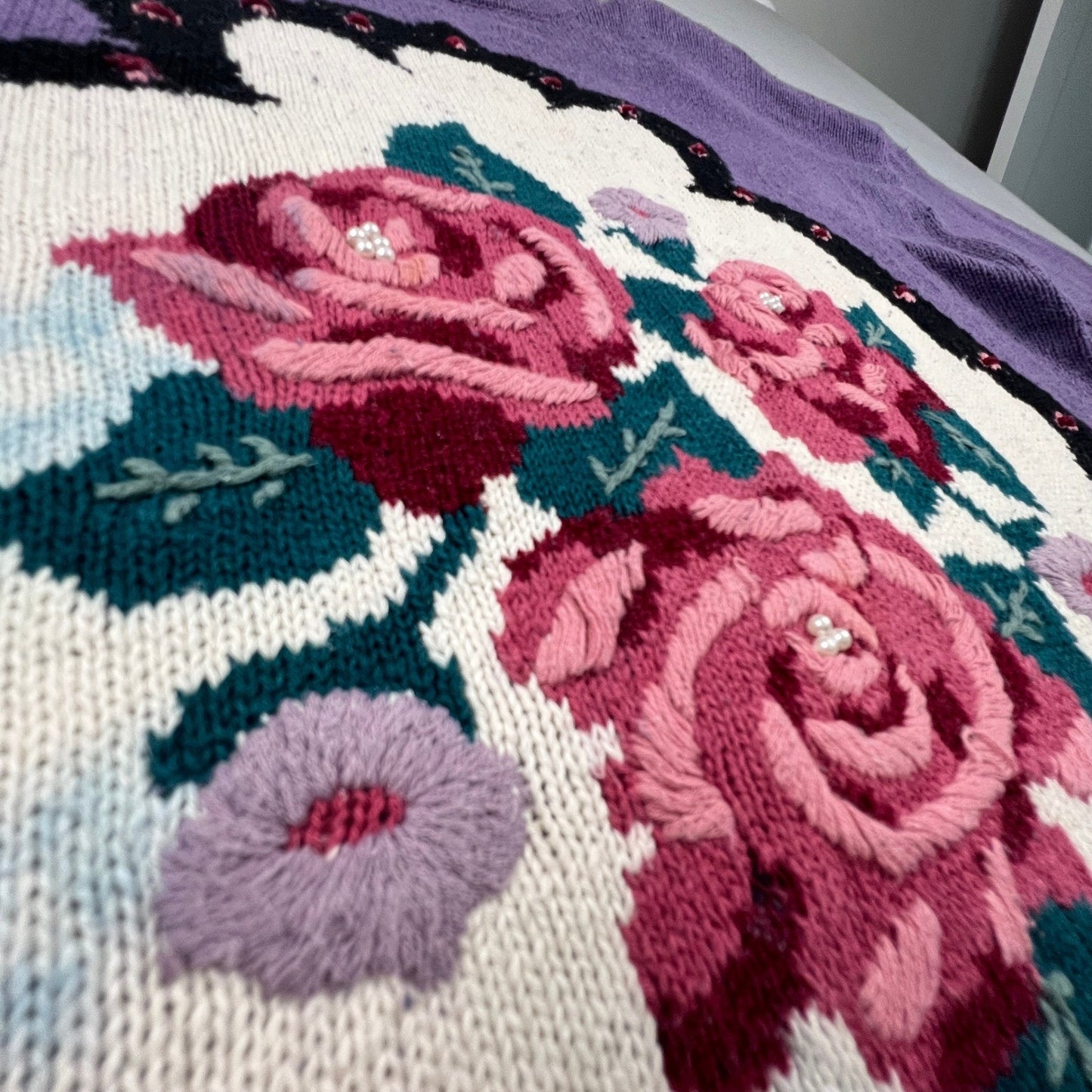 Maggie Lawrence Sweater Womens 22/24 Purple Floral Rose Embroidered Mock Neck