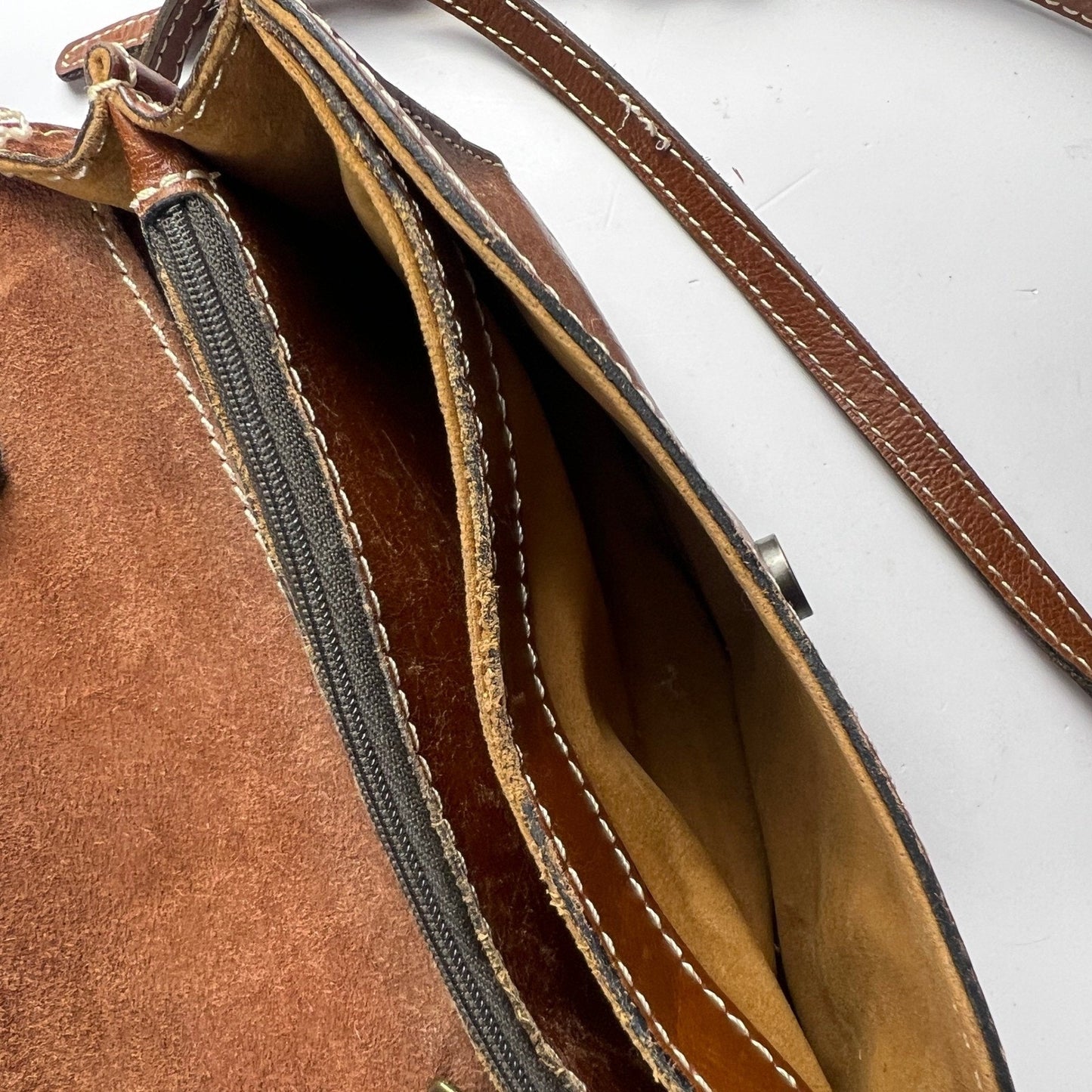 Patricia Nash Tooled Leather Crossbody Bag Tan Floral Embossed Vintage Boho