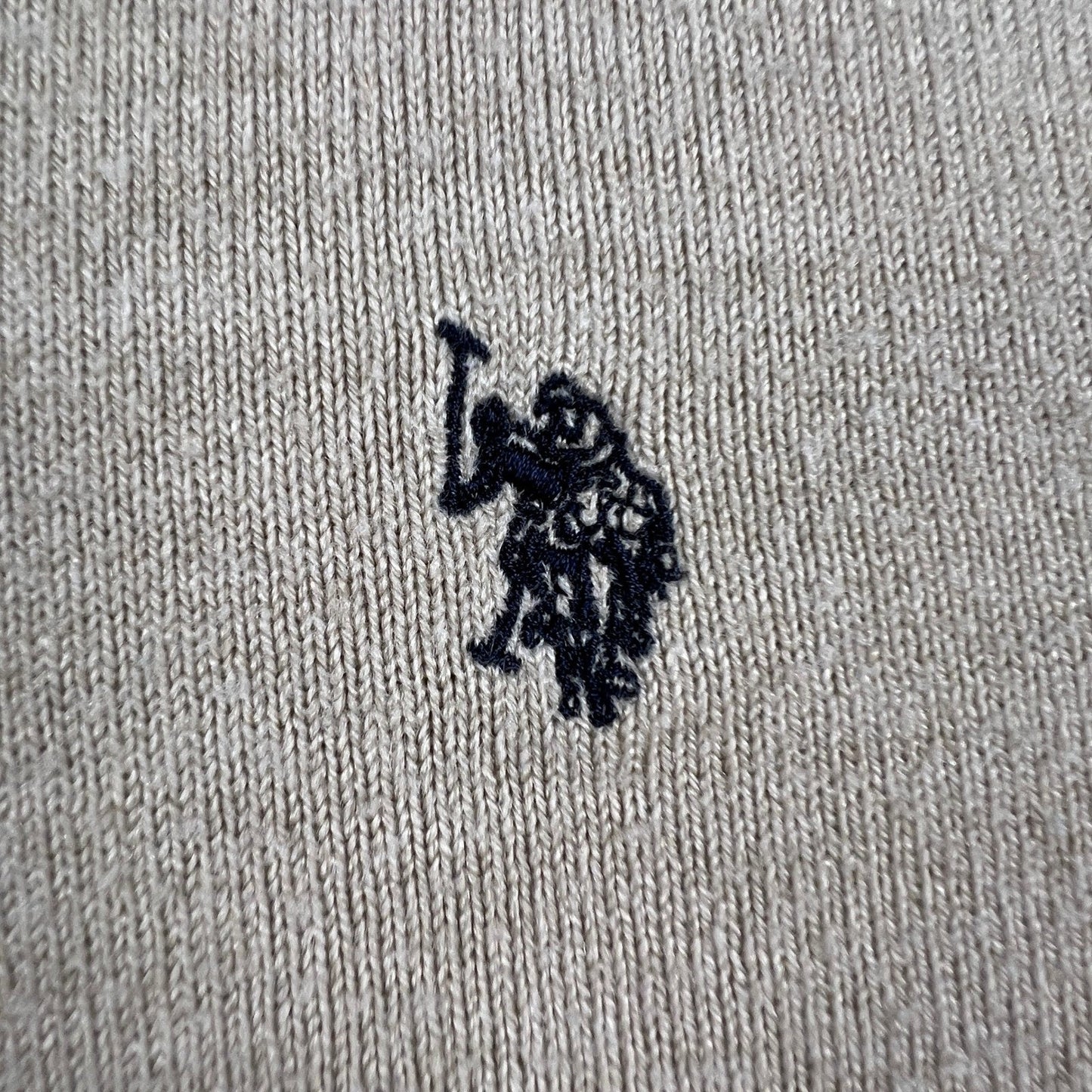 U.S. Polo Assn. V-Neck Sweater Mens Medium Tan Knit Preppy Classic