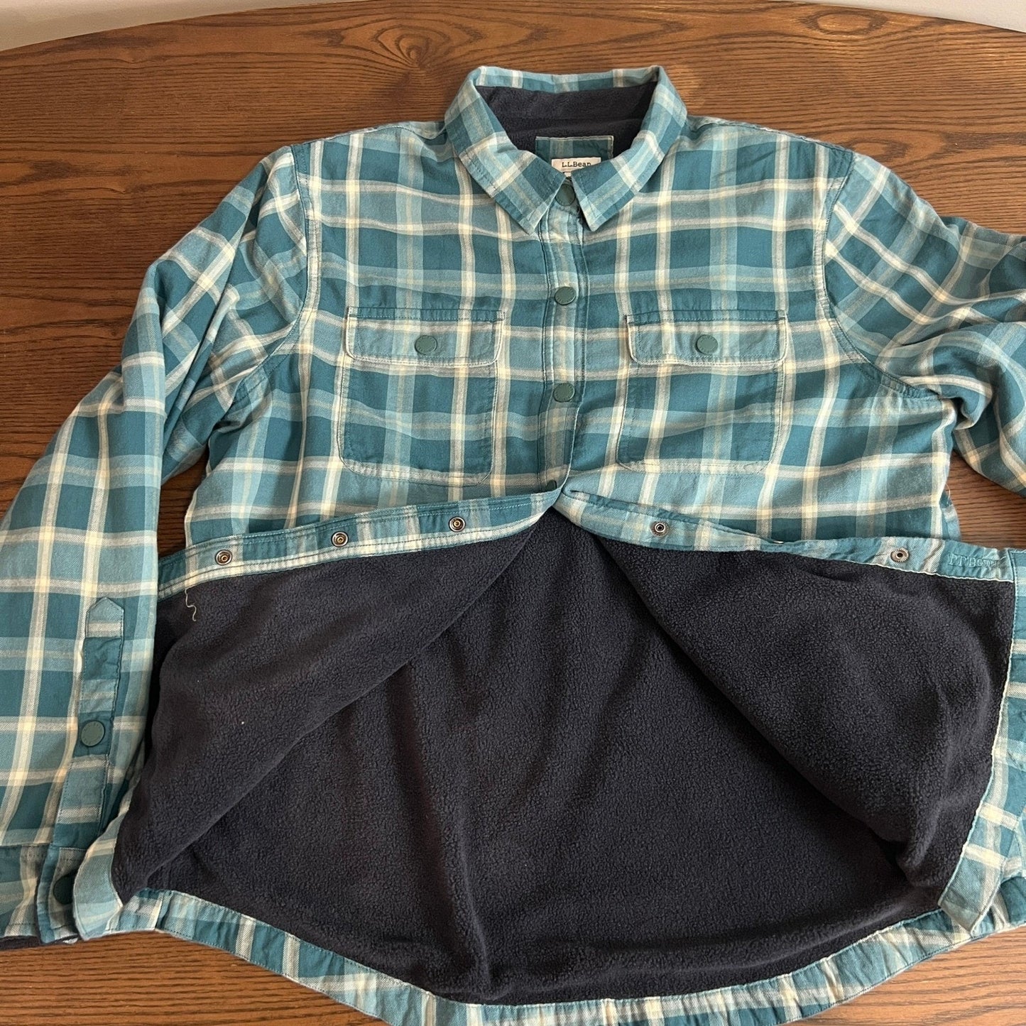 L.L. Bean Fleece Lined Shirt Jacket Mens Medium Plaid Teal/Cream Snap Button
