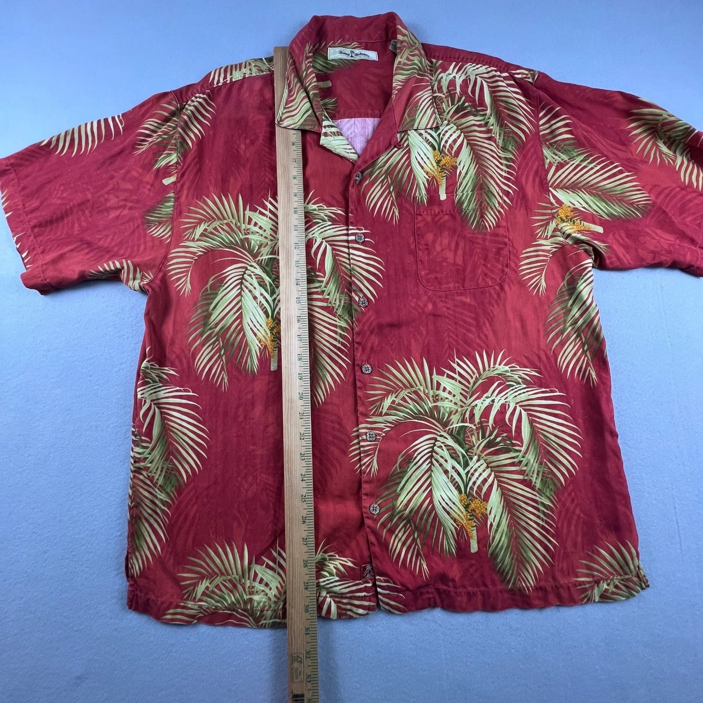 Tommy Bahama Button Up Shirt Mens XL Red Silk Palm Tropical Hawaiian Camp Aloha