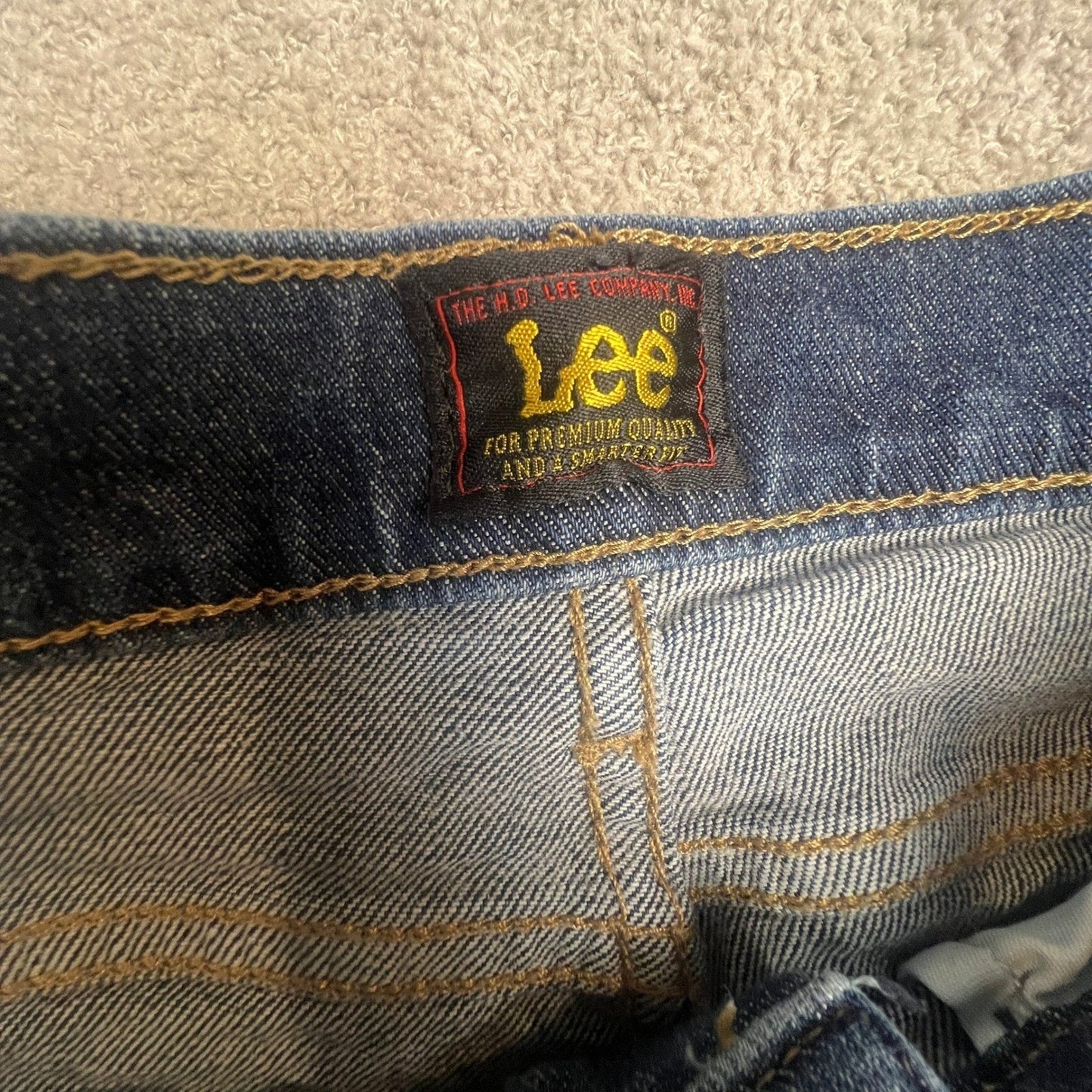 LeeJeans Flare Leg Women's Size 10 Dark Wash High Rise Denim Short